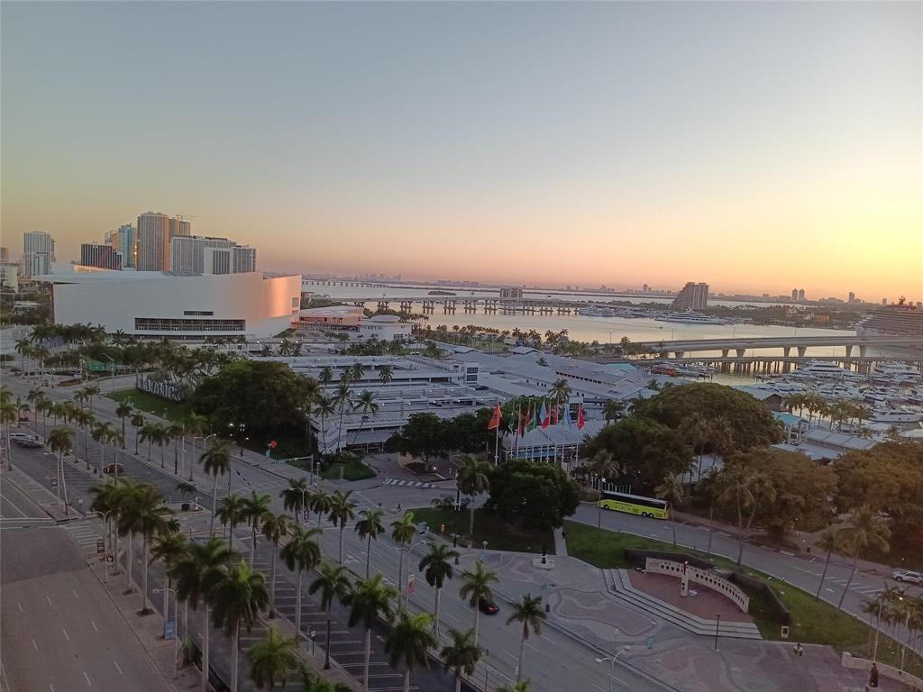 244 Biscayne Boulevard 2805 Property Photo 21