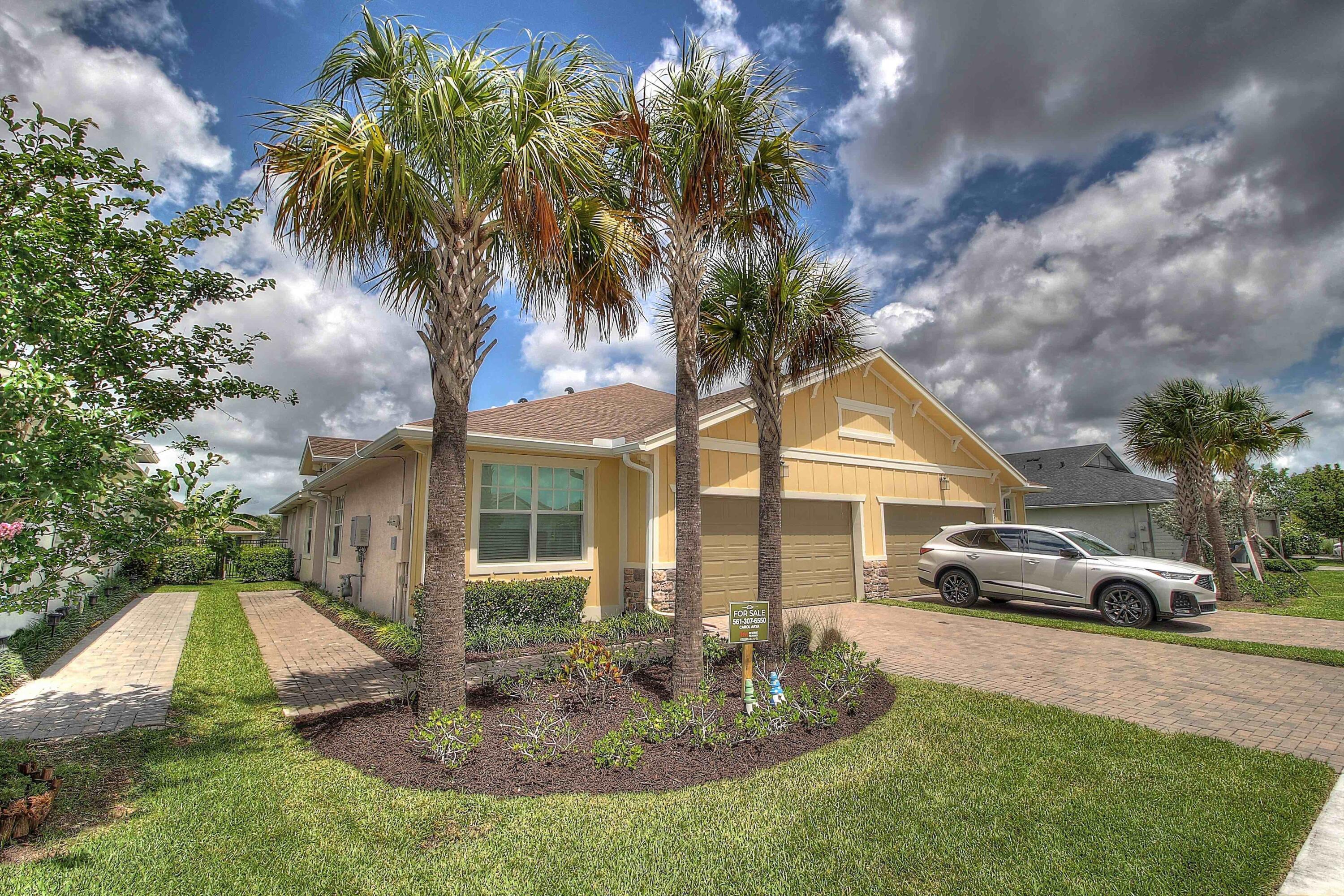 1307 Tangled Orchard Trace Property Photo 1