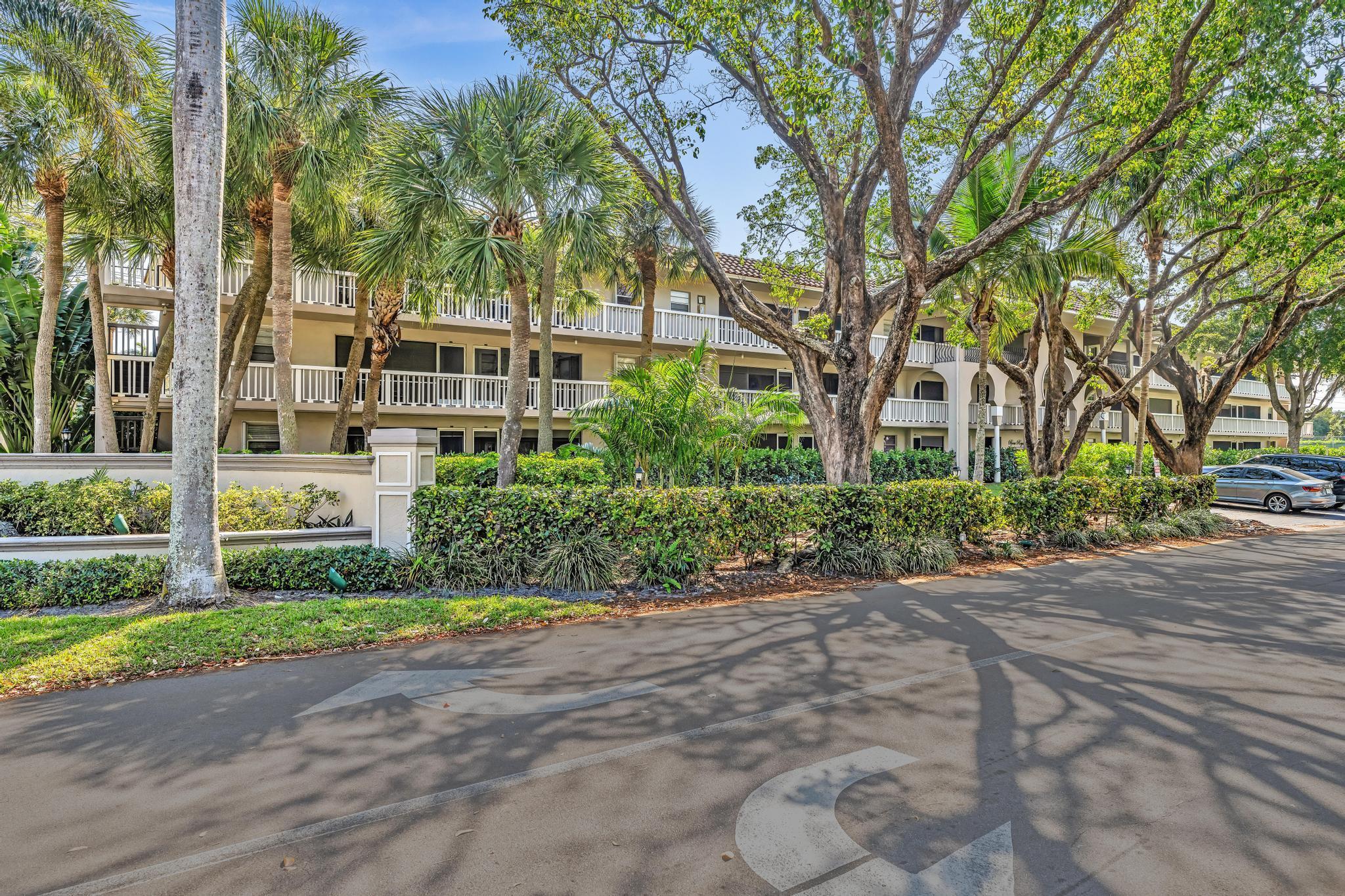 100 Royal Palm Way 303 Property Photo 34