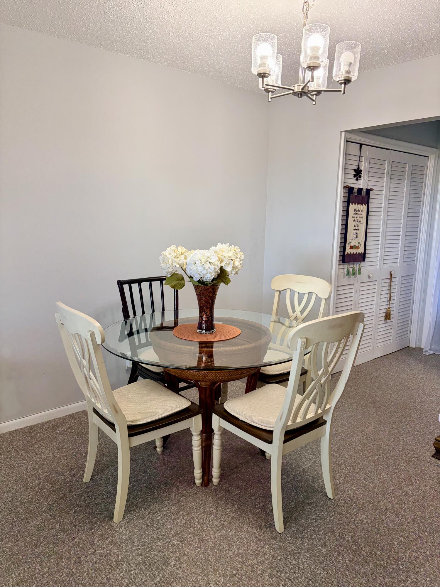 14 Easthampton A Property Photo 5