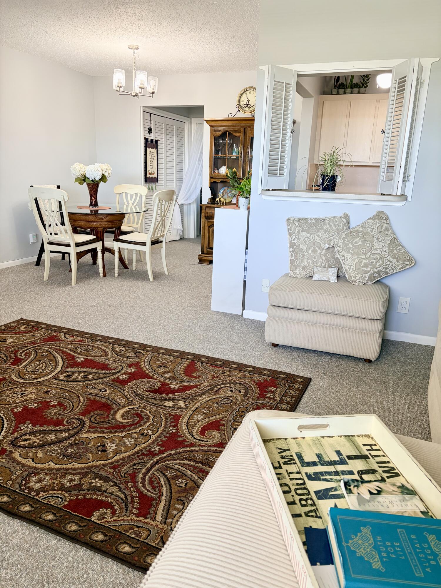 14 Easthampton A Property Photo 24