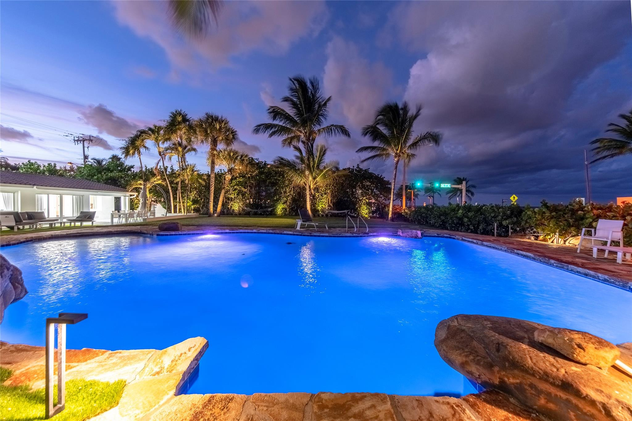 1663 N Fort Lauderdale Beach Boulevard Property Photo 12