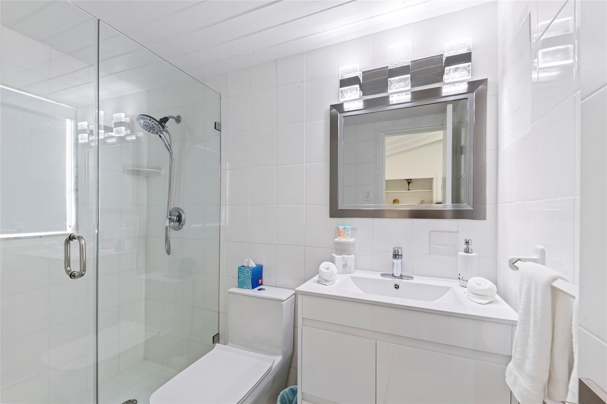 1663 N Fort Lauderdale Beach Boulevard Property Photo 21