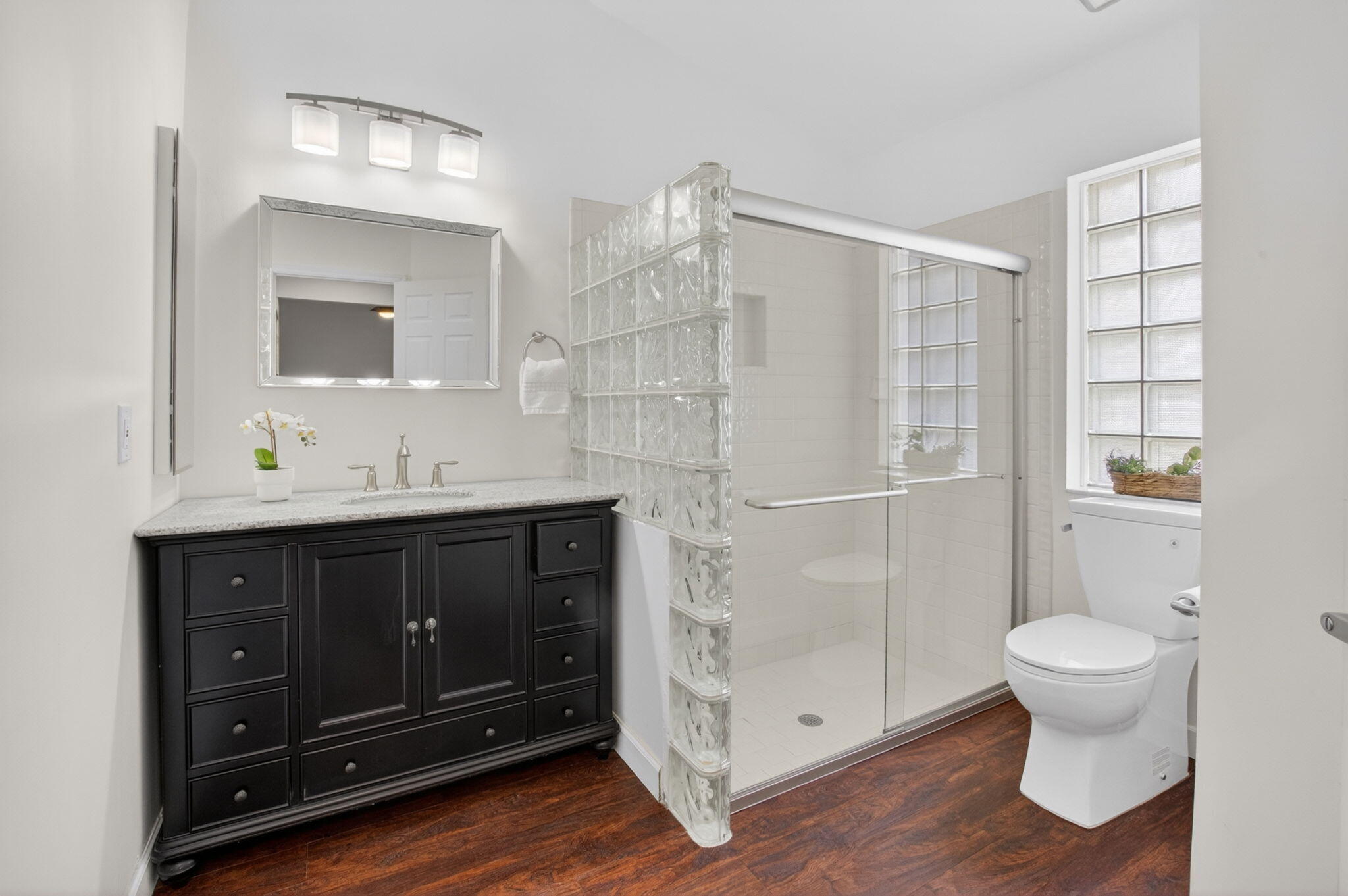 7550 Ironbridge Circle Property Photo 20