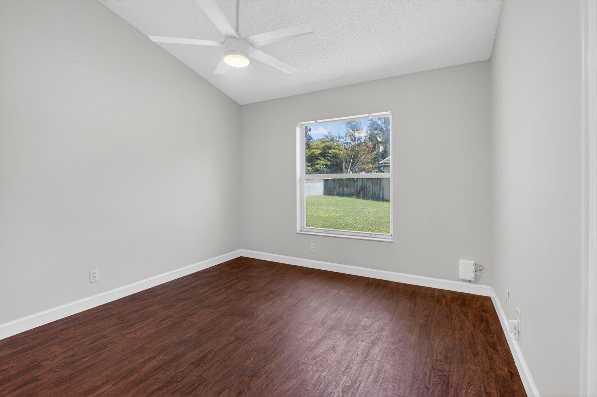 7550 Ironbridge Circle Property Photo 33