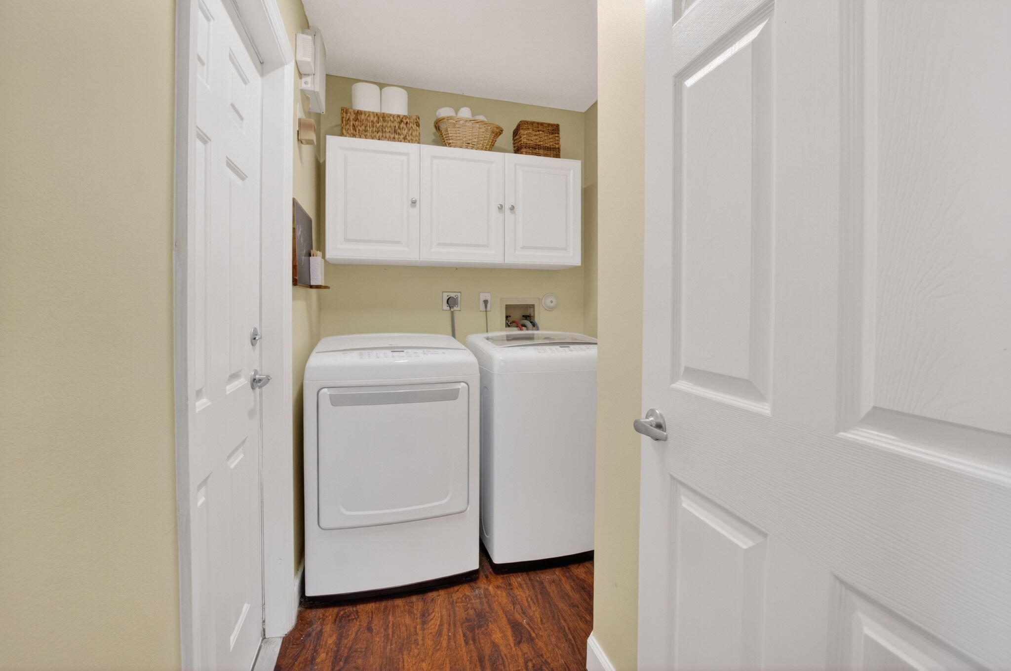 7550 Ironbridge Circle Property Photo 37