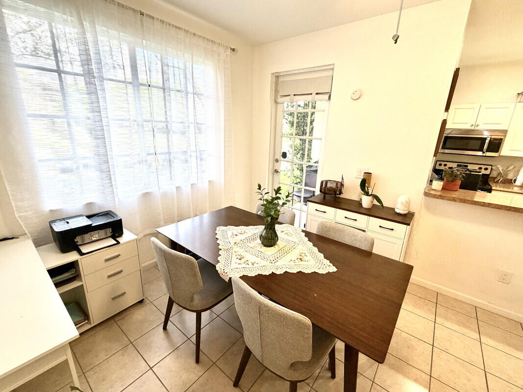 1205 Abaco Lane Property Photo 9