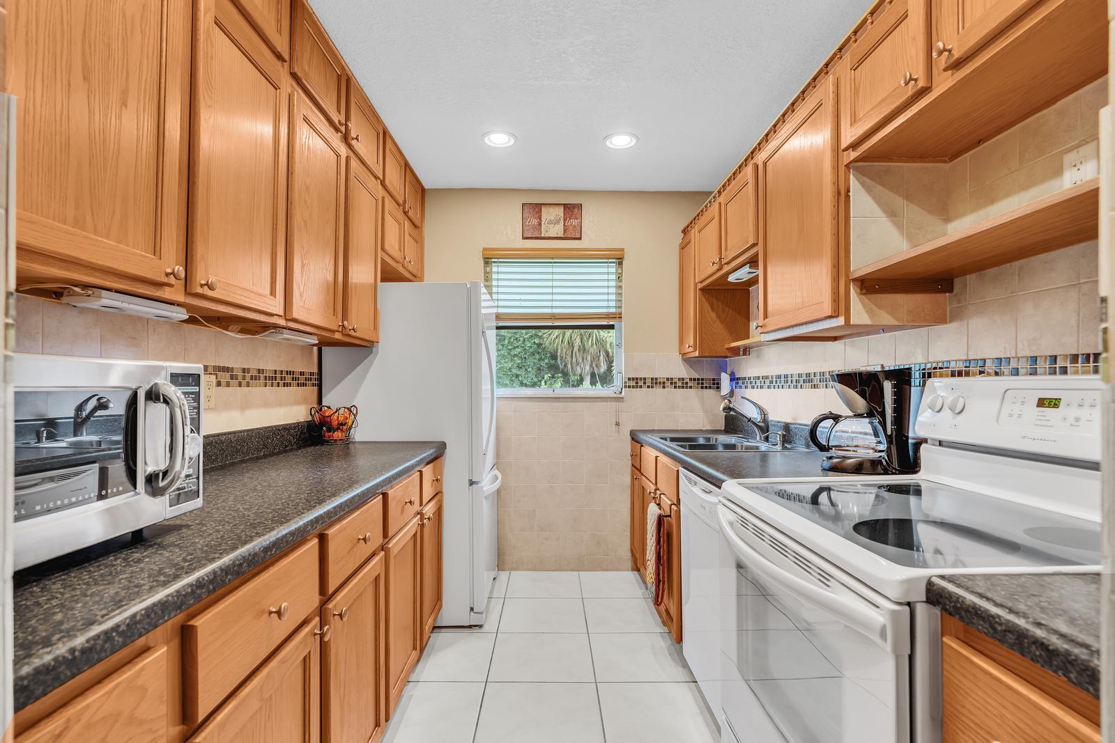 840 N High Point Blvd Boulevard N B Property Photo 19