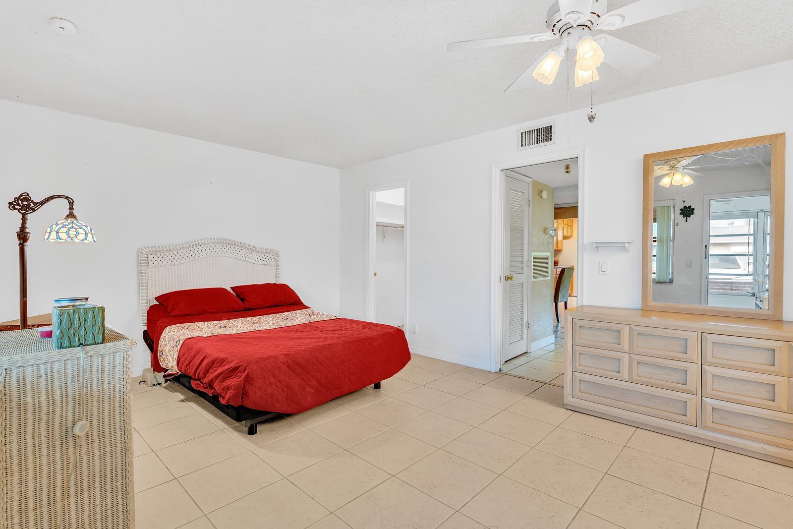 840 N High Point Blvd Boulevard N B Property Photo 37