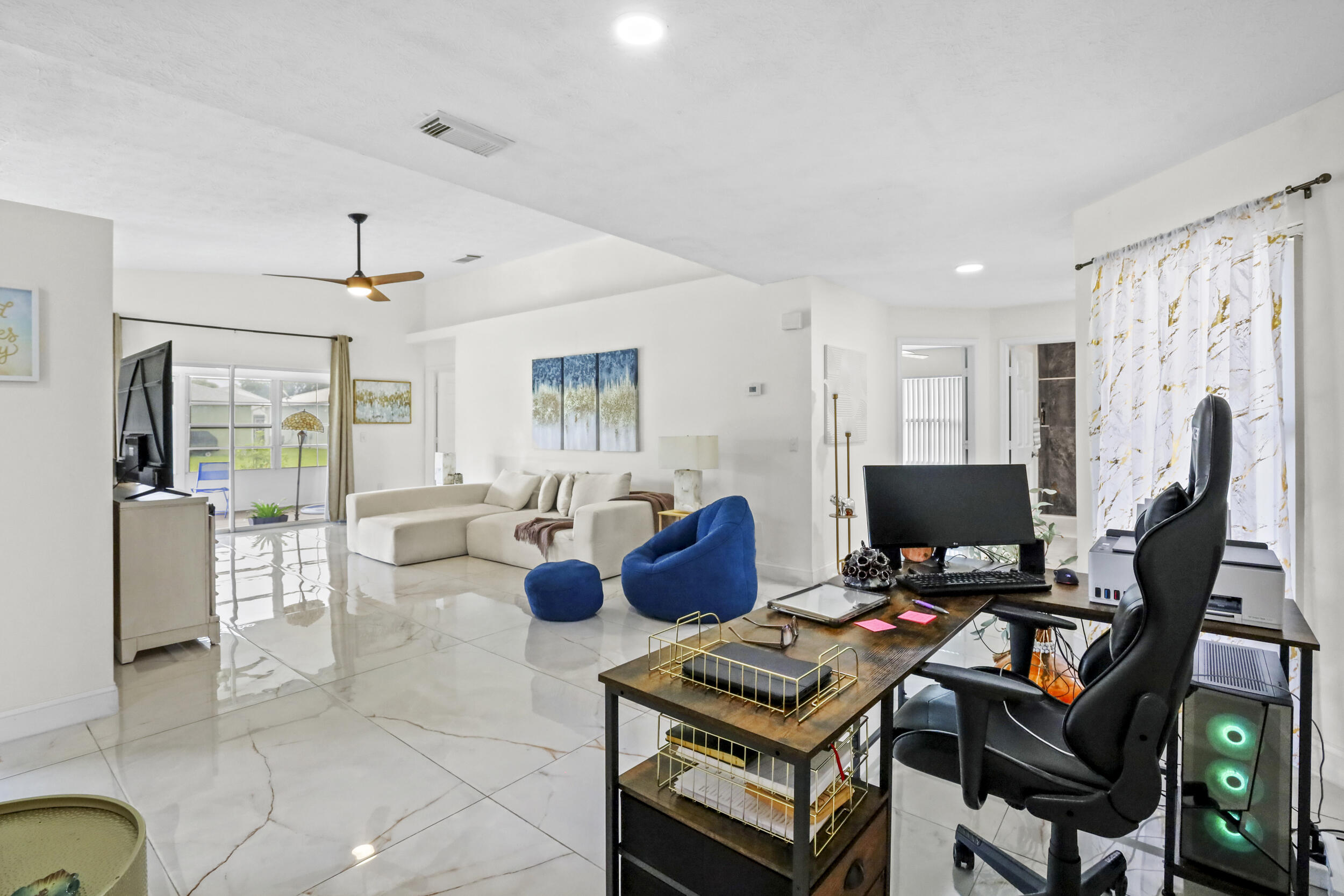 6648 Gaviota Property Photo 9