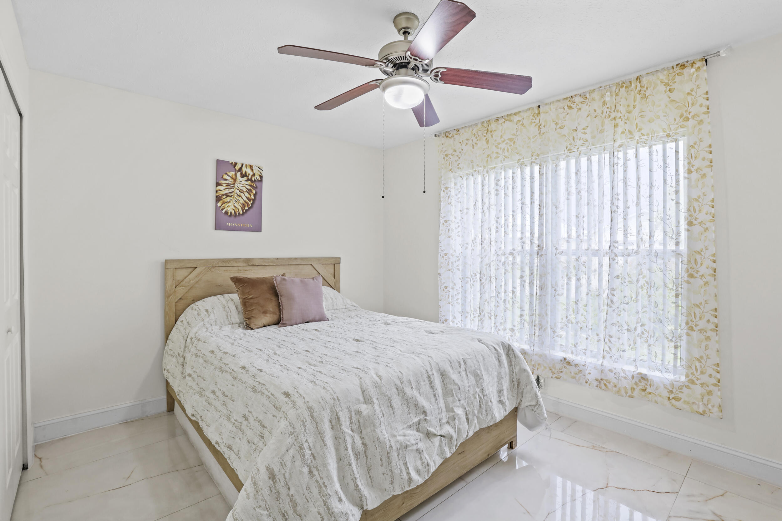 6648 Gaviota Property Photo 14