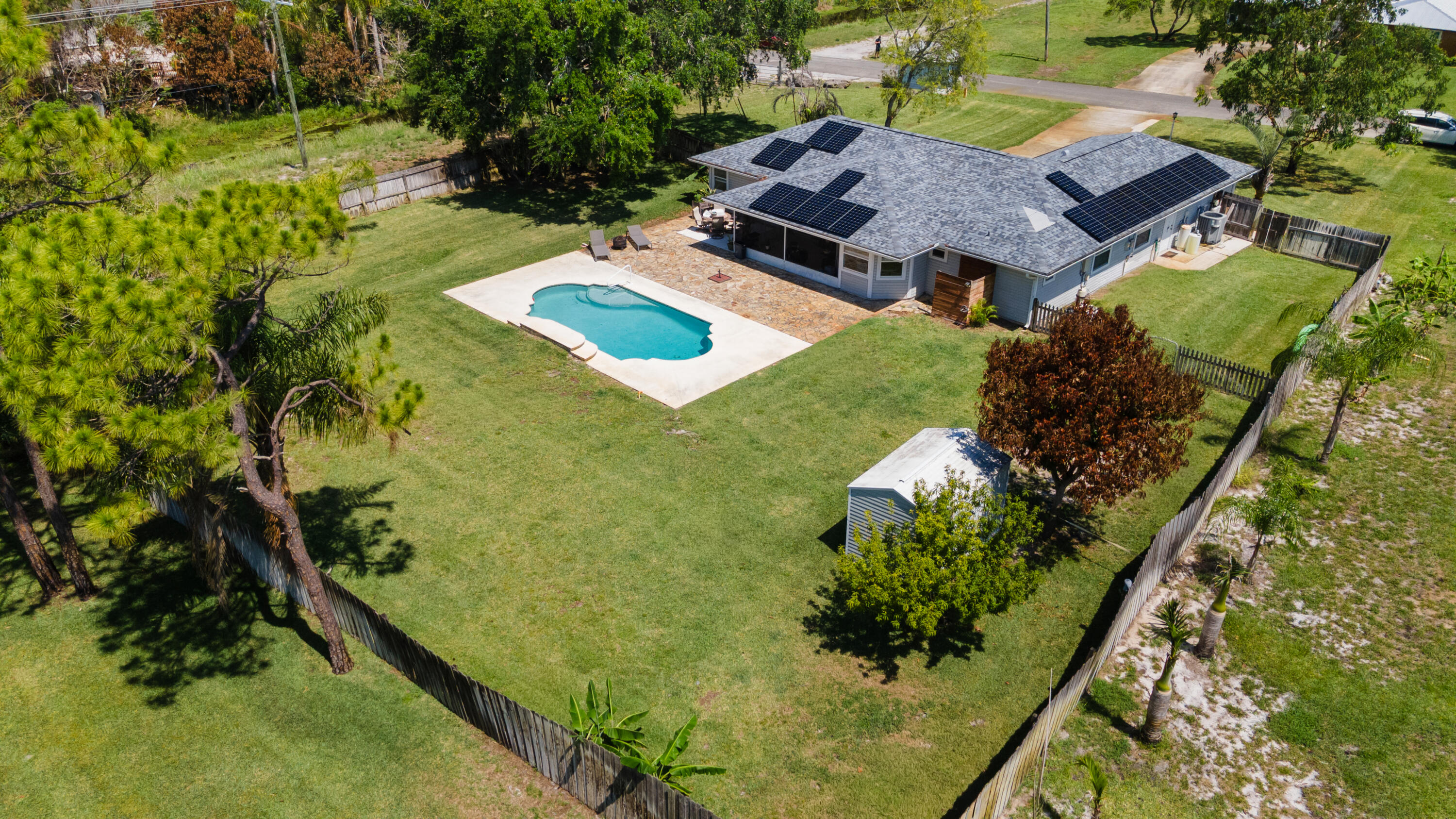698 Fischer Drive Property Photo 25