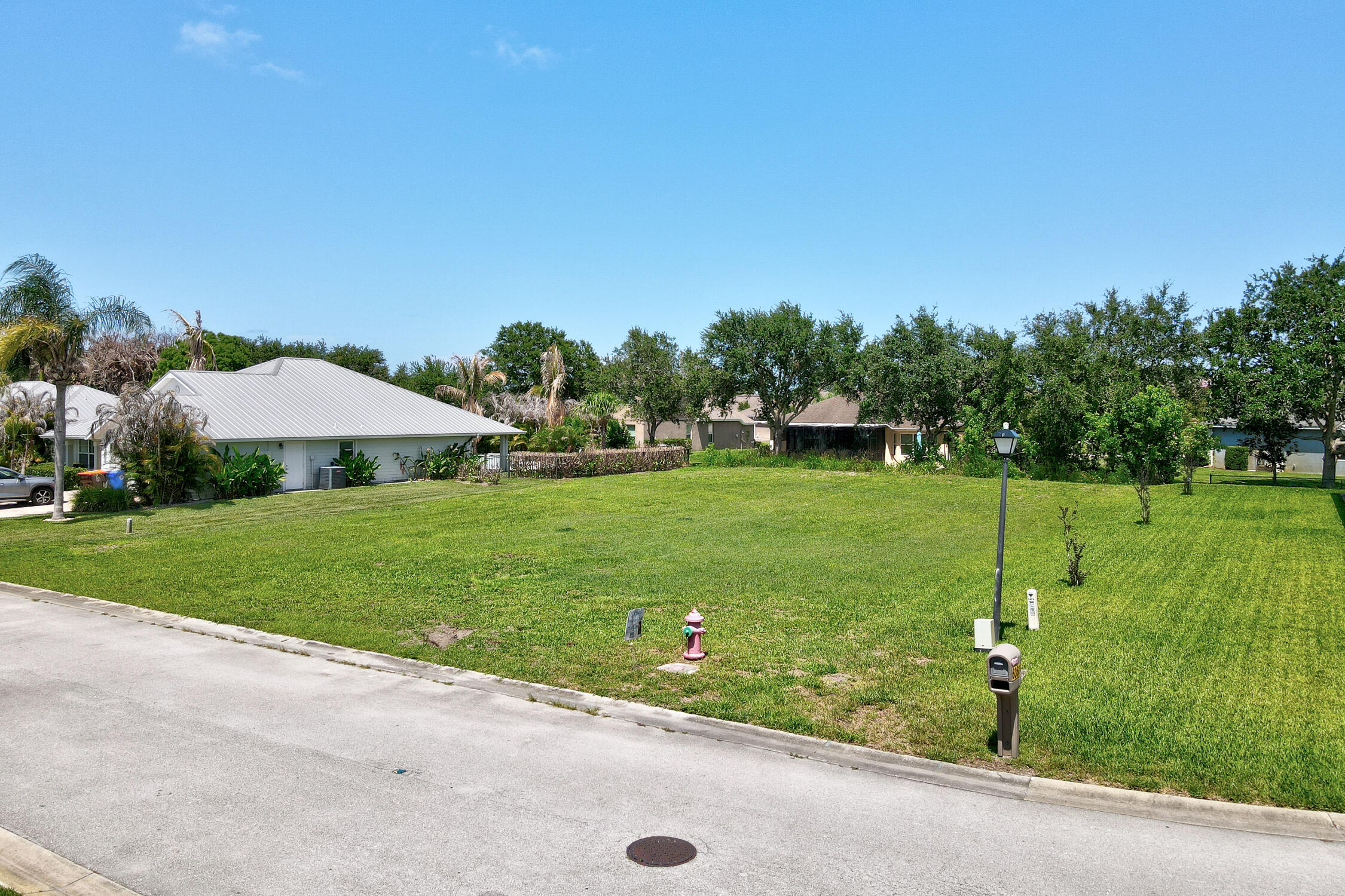 6370 Tropical Way Property Photo 1