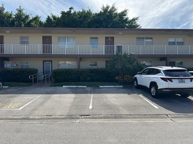 7600 Nw 5th Place 106 Property Photo 11