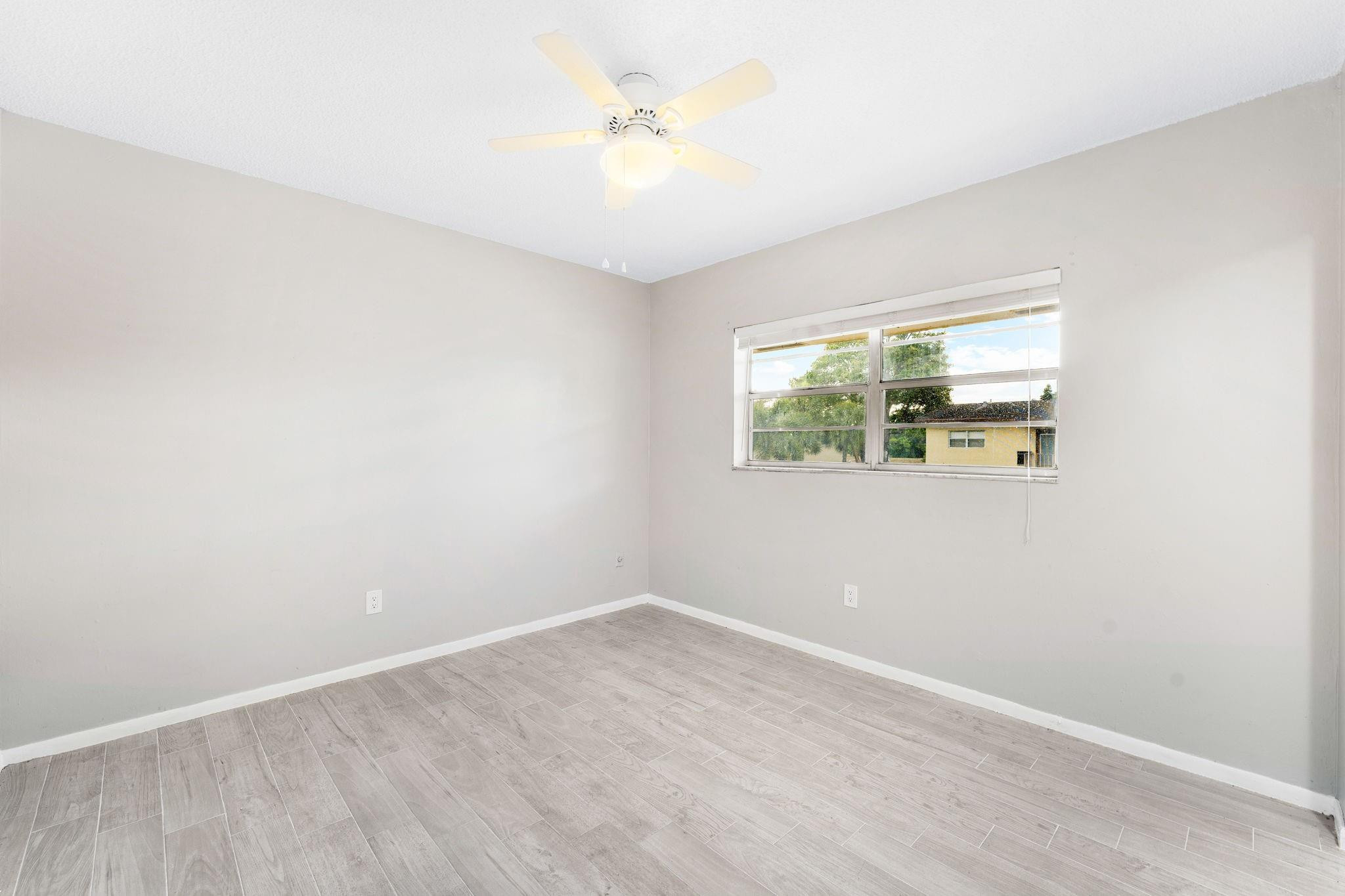 7360 Nw 1st Street 206 Property Photo 12