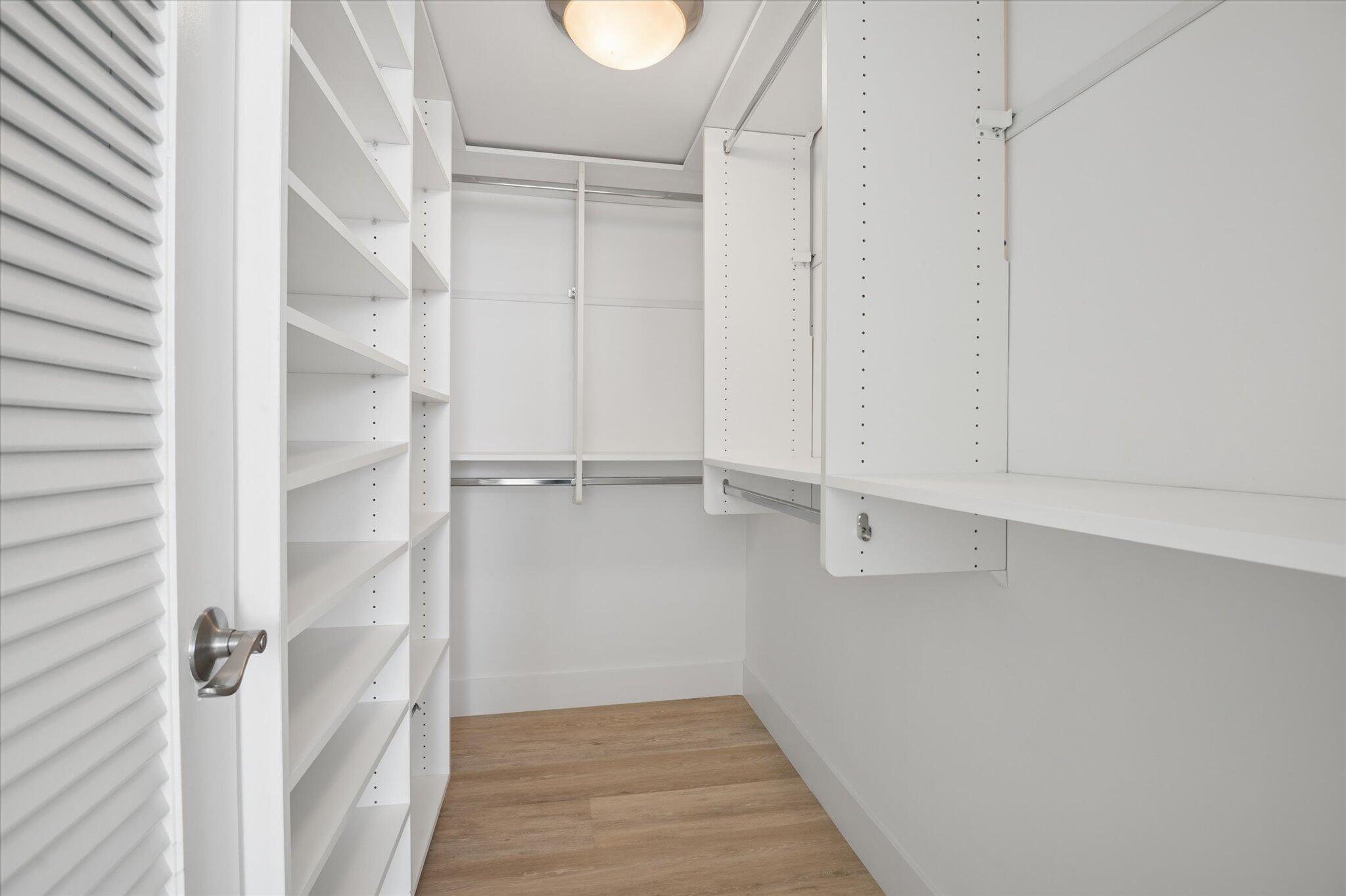 511 Bayshore Drive 206 Property Photo 11