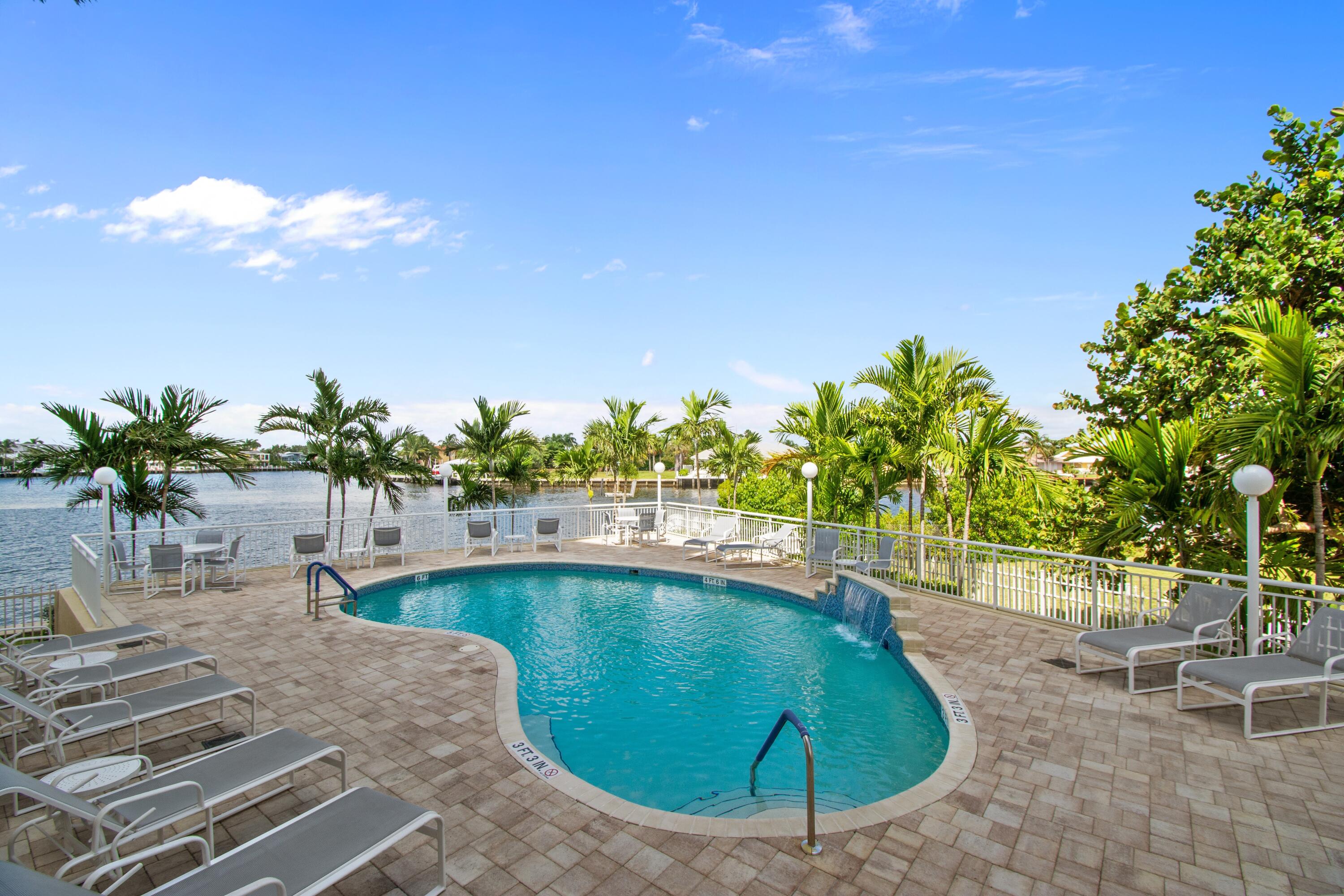 511 Bayshore Drive 206 Property Photo 19