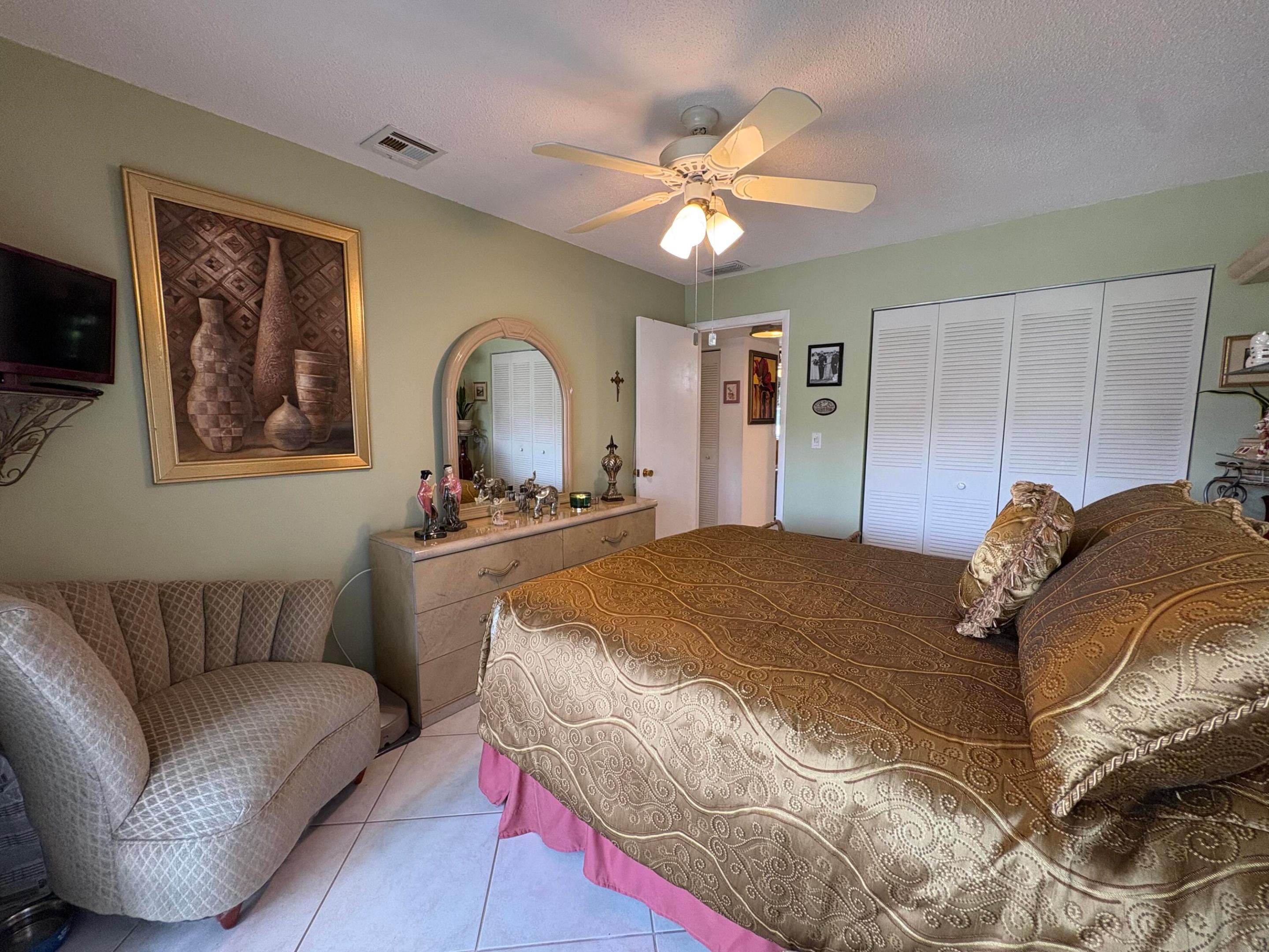 175 Bedford G Property Photo 18