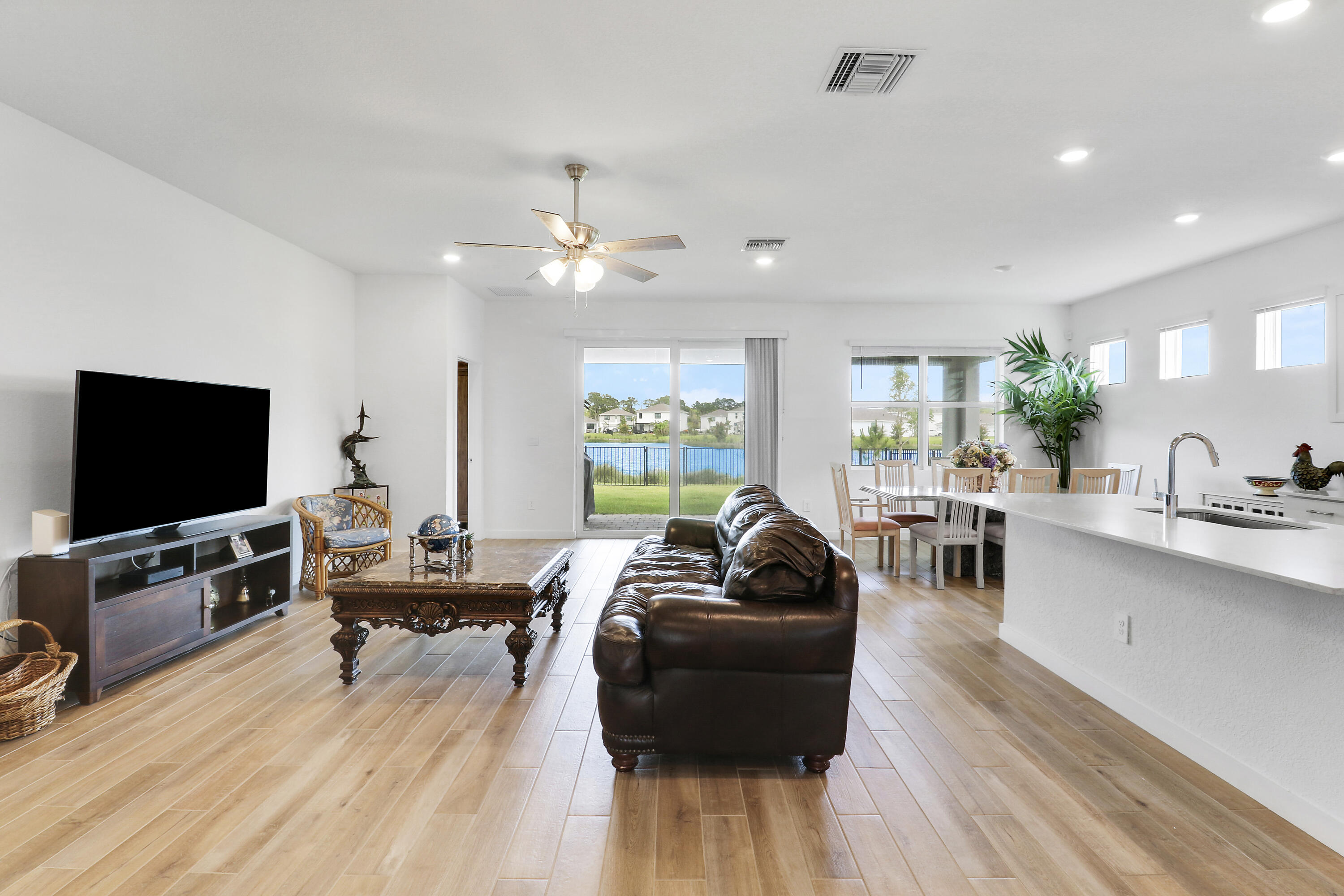 5783 Se Skyblue Circle Property Photo 5