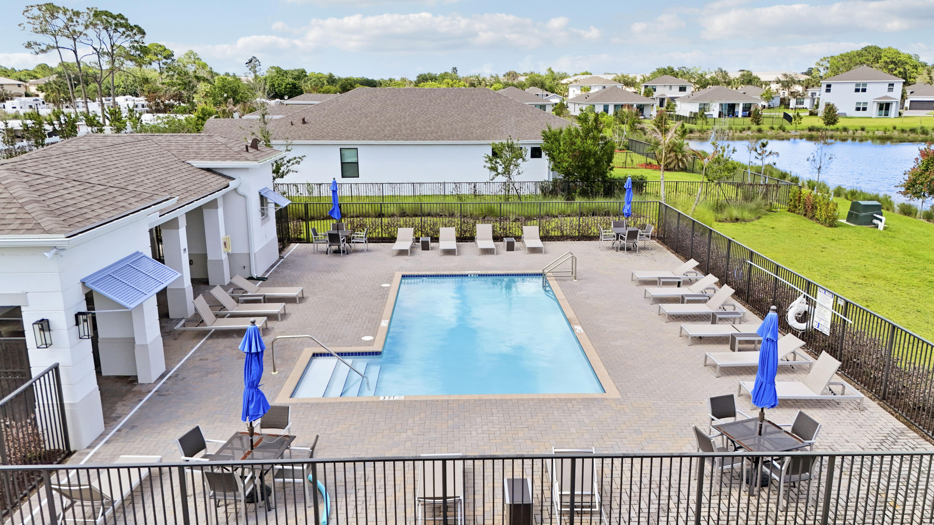 5783 Se Skyblue Circle Property Photo 48