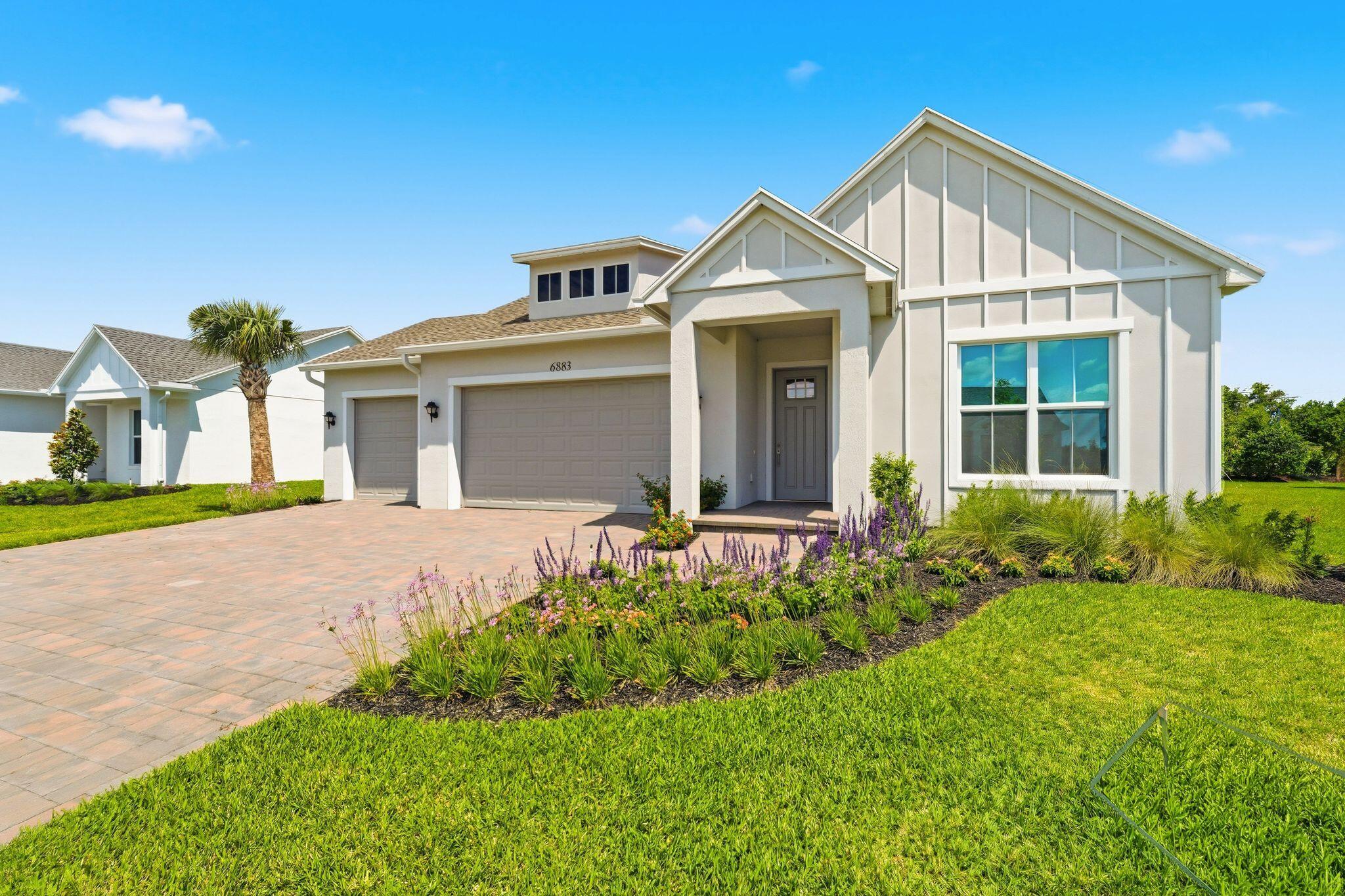 6883 68th Square Property Photo 1
