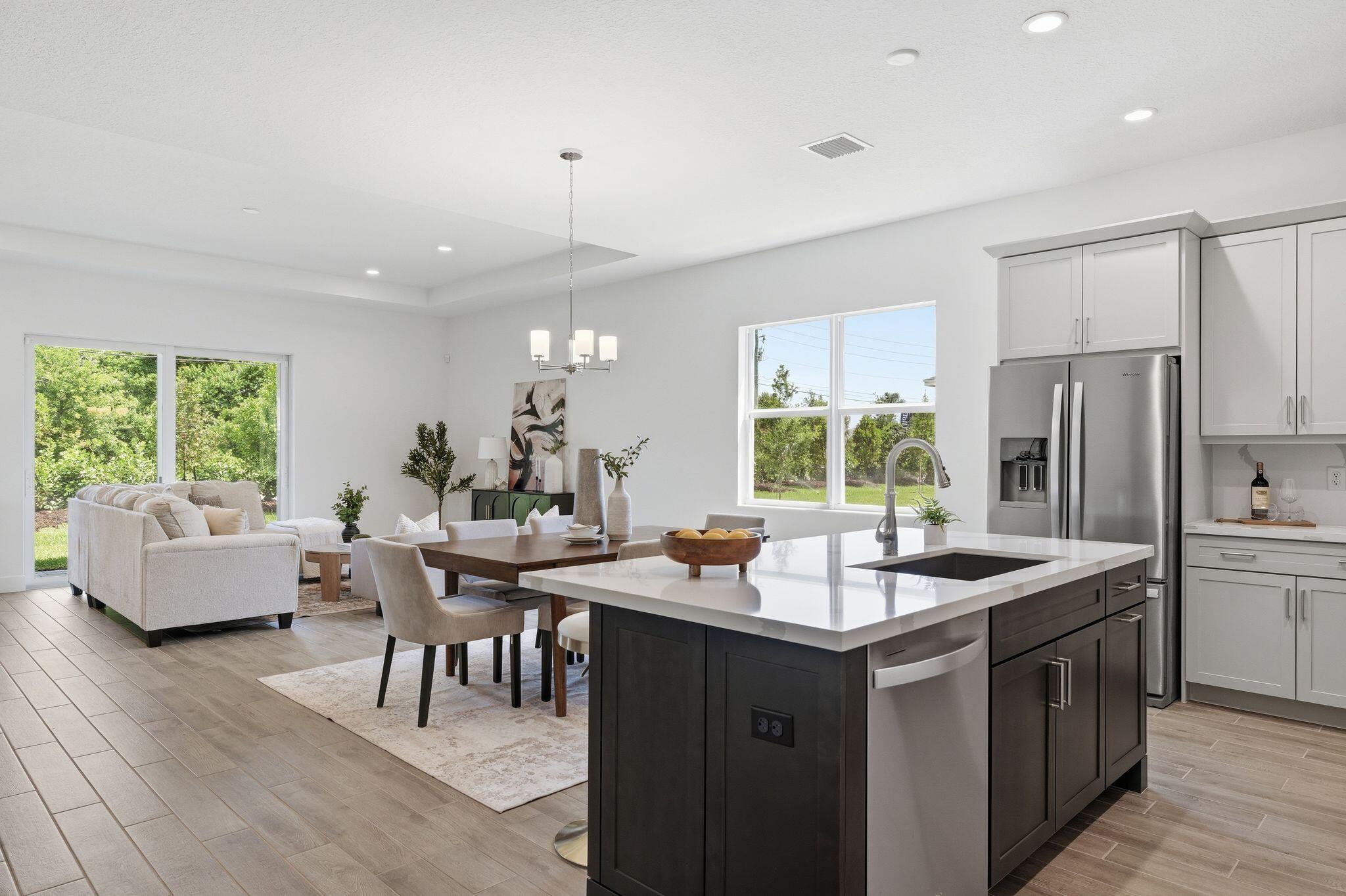 6883 68th Square Property Photo 11