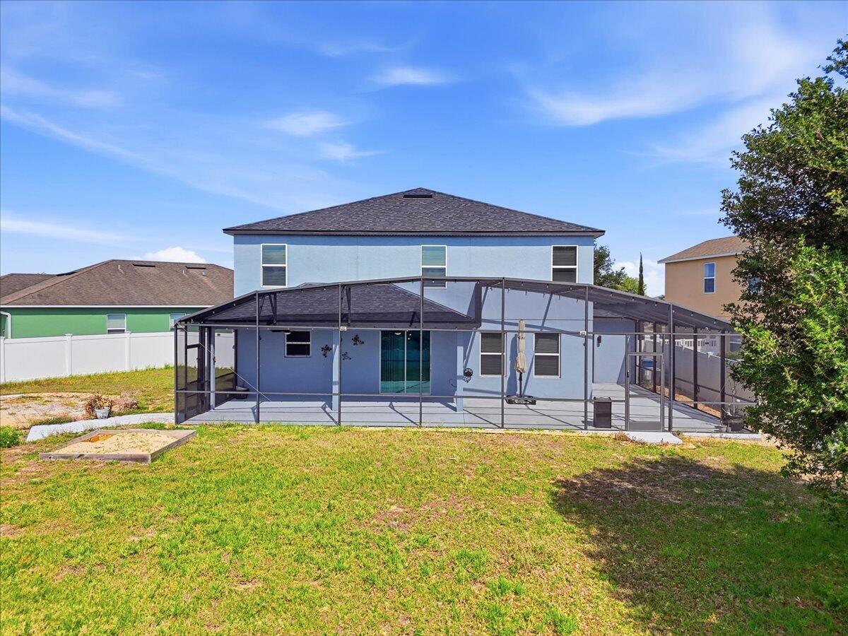 9012 Orange Blossom Loop Property Photo 6
