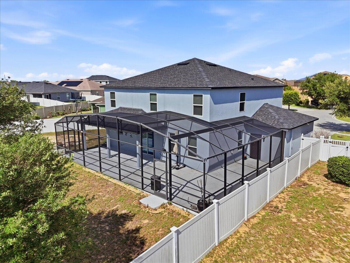 9012 Orange Blossom Loop Property Photo 8