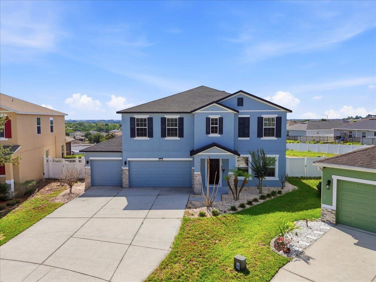 9012 Orange Blossom Loop Property Photo 9