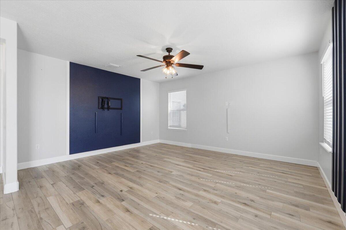 9012 Orange Blossom Loop Property Photo 18