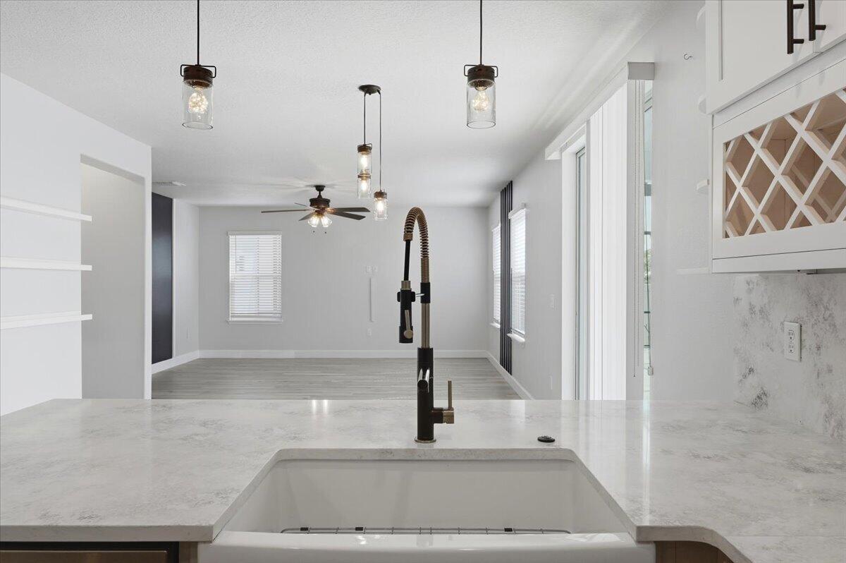 9012 Orange Blossom Loop Property Photo 25