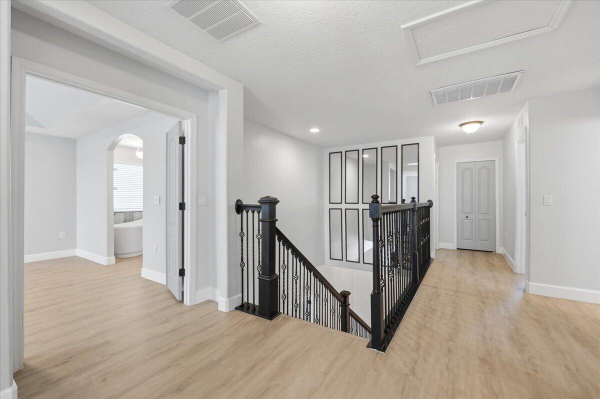 9012 Orange Blossom Loop Property Photo 33