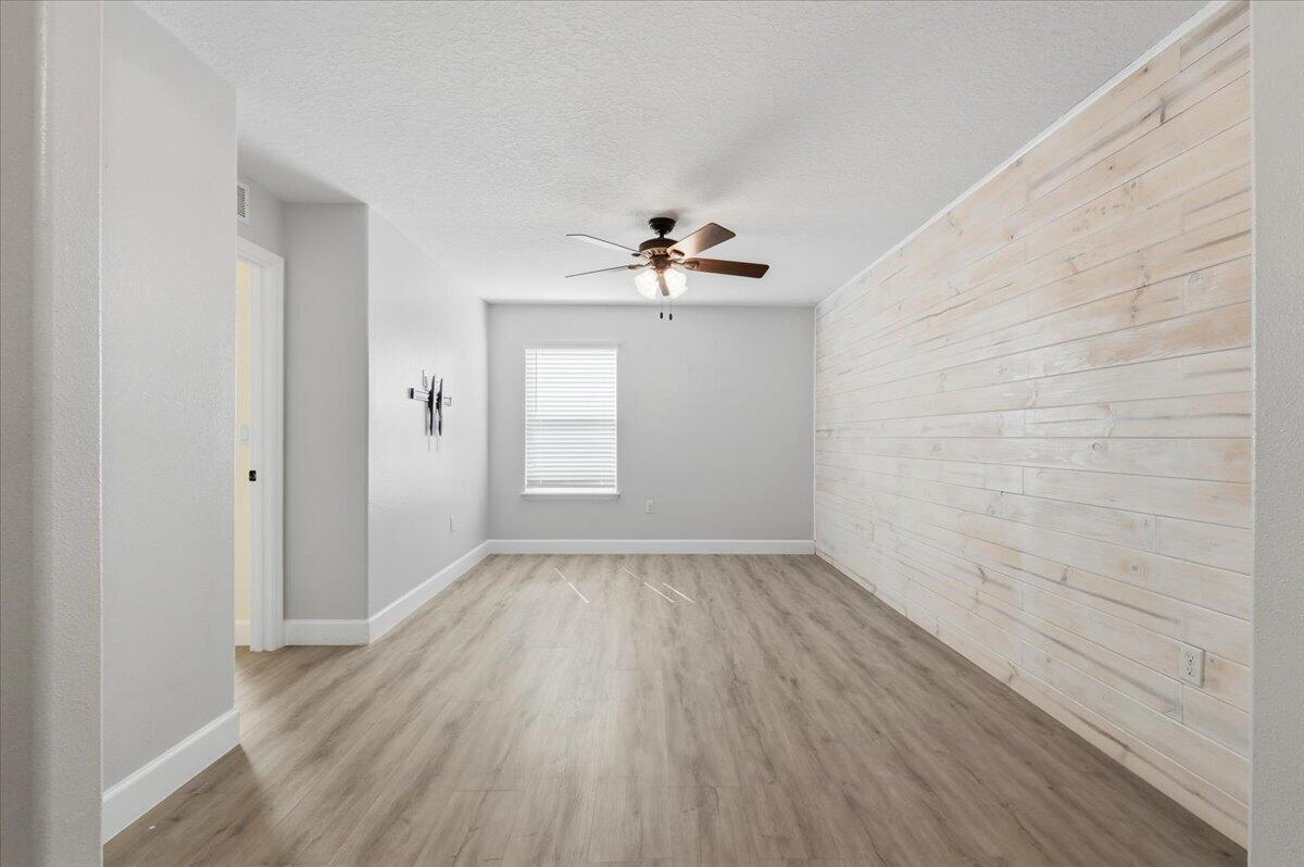 9012 Orange Blossom Loop Property Photo 34