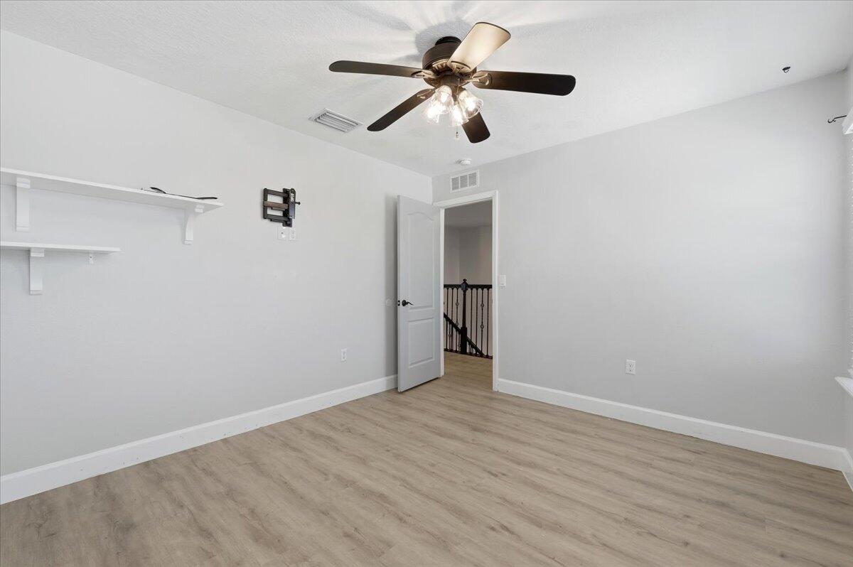 9012 Orange Blossom Loop Property Photo 44