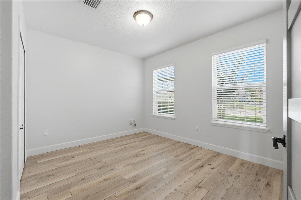 9012 Orange Blossom Loop Property Photo 53