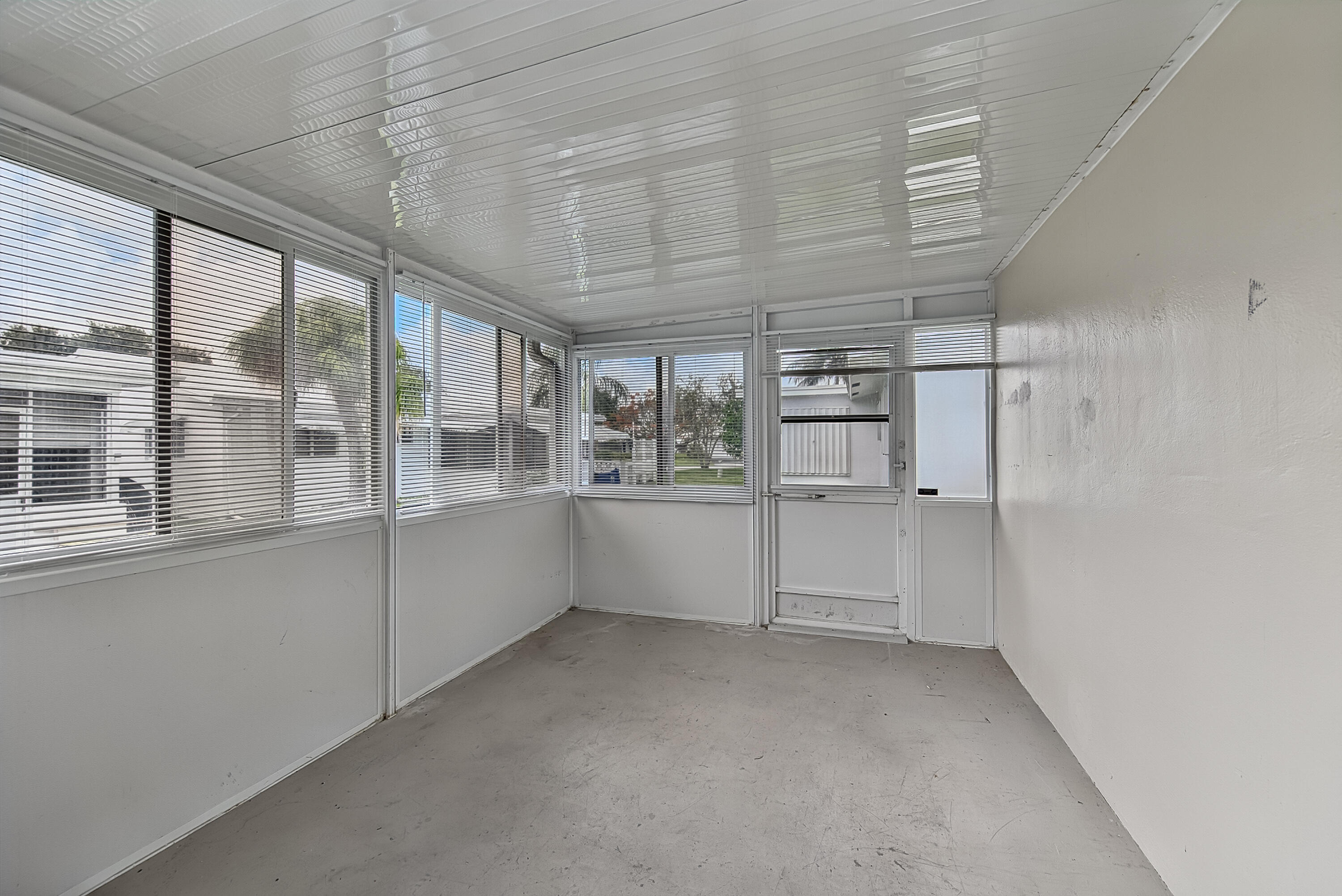 2581 E Golf Boulevard Property Photo 25