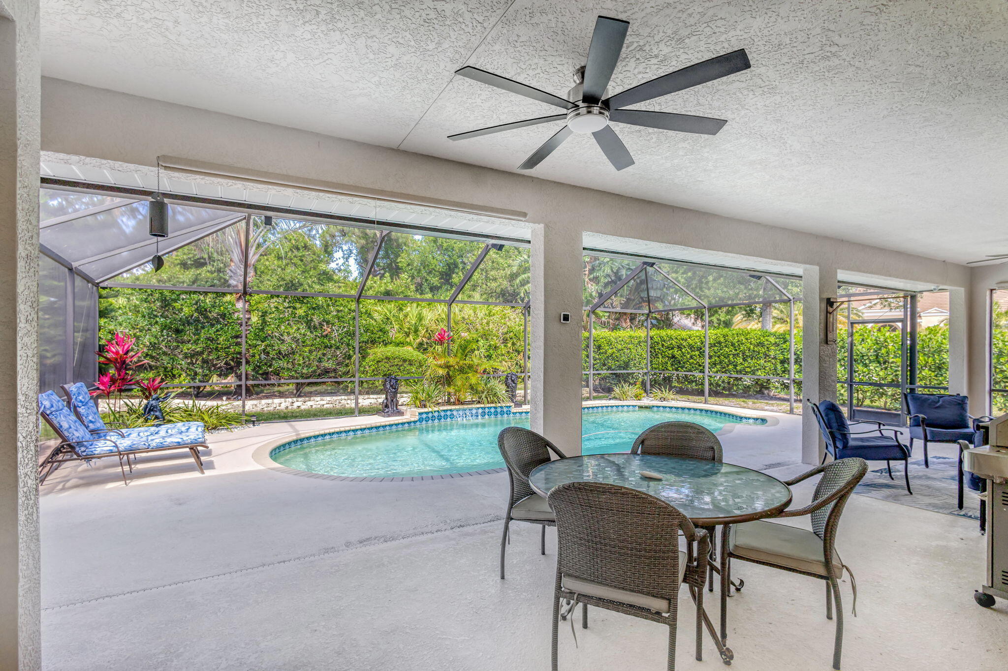 8055 Kiawah Trace Property Photo 7