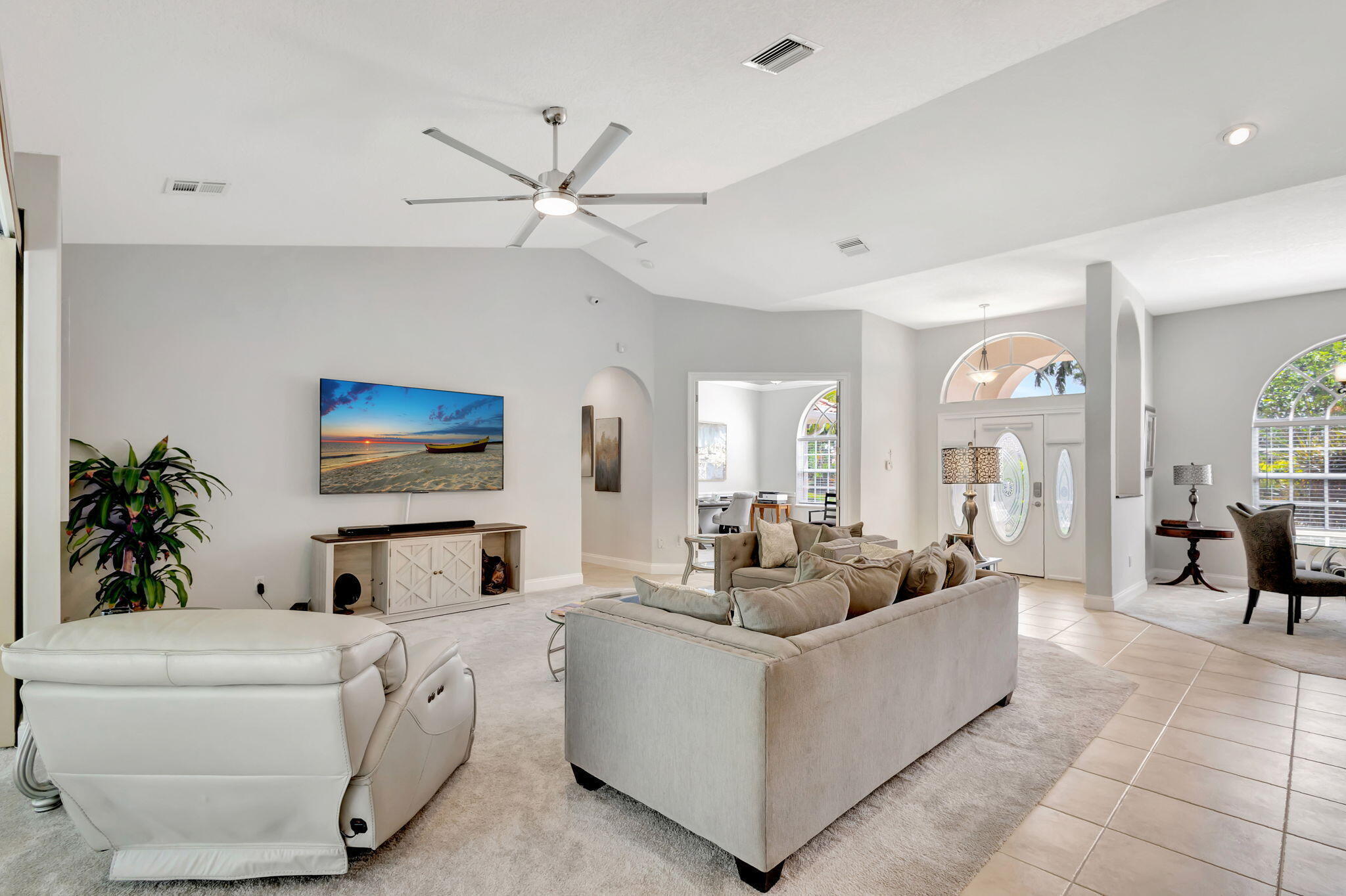 8055 Kiawah Trace Property Photo 14