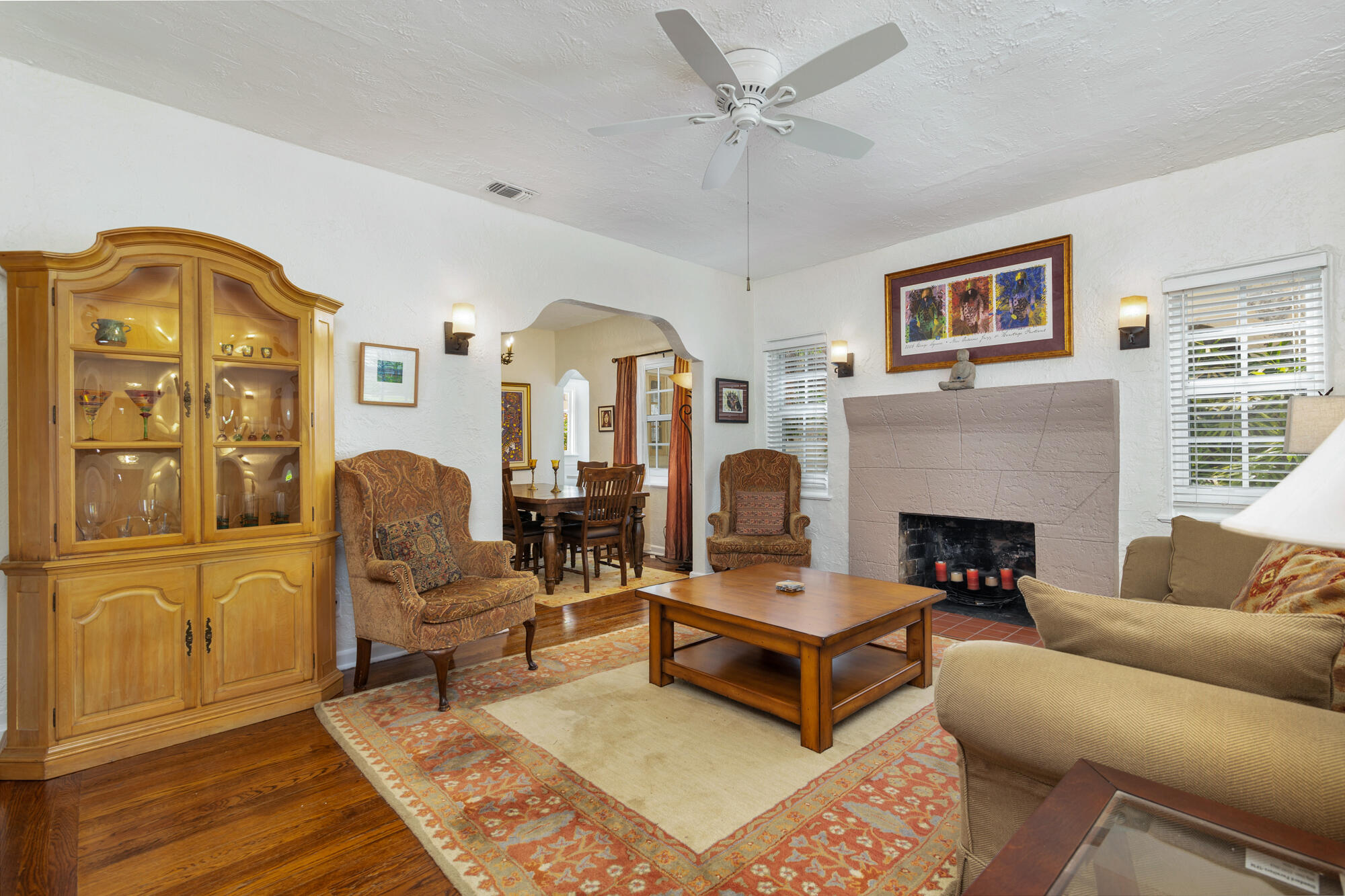 714 Sunset Road Property Photo 5