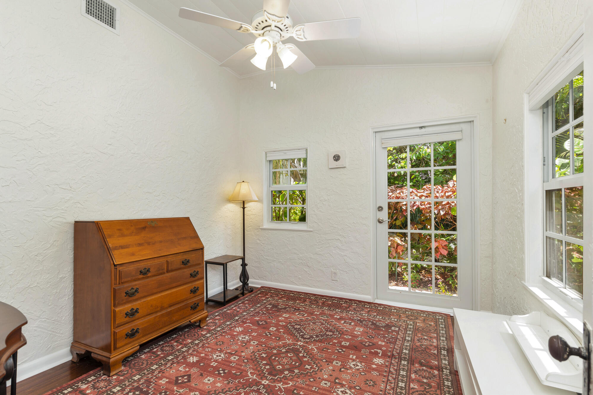 714 Sunset Road Property Photo 13