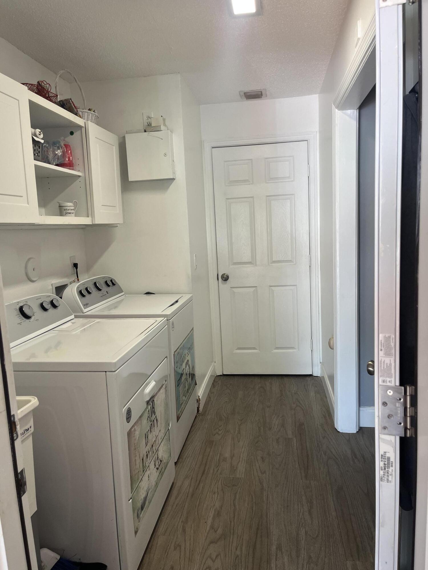 96 Sausalito Circle Property Photo 18