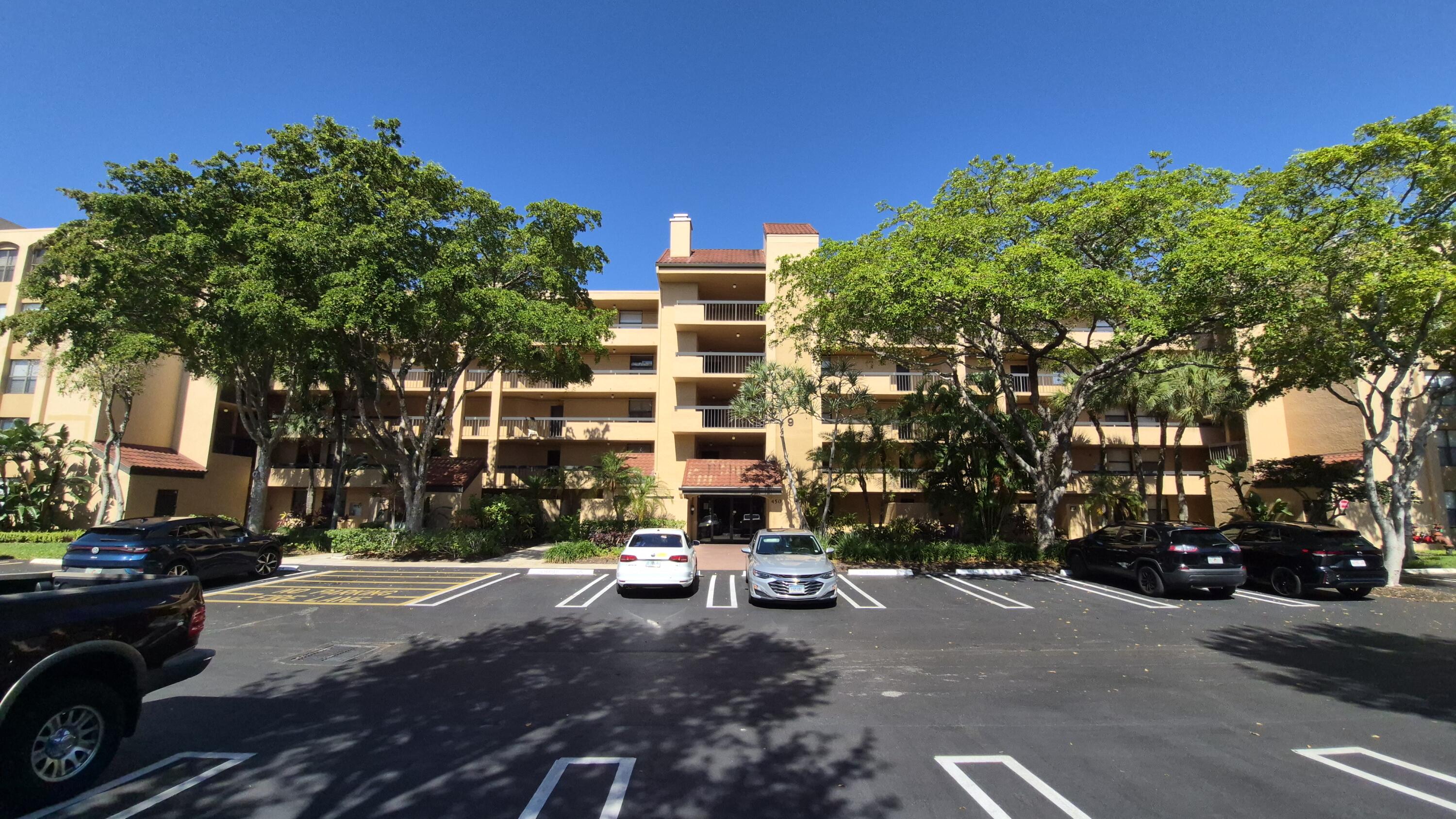 450 Egret Circle 9510 Property Photo 1