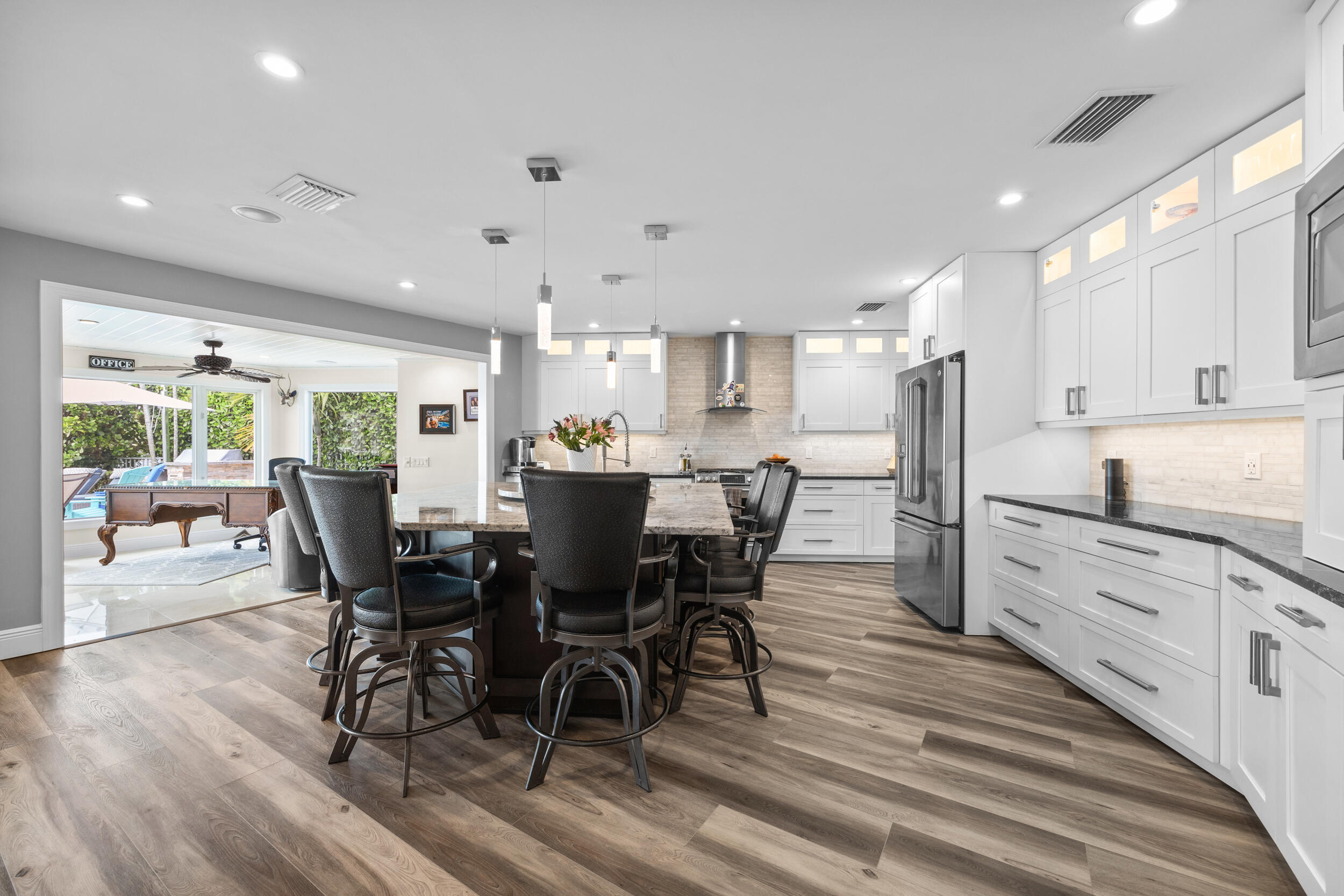 163 River Drive Property Photo 17