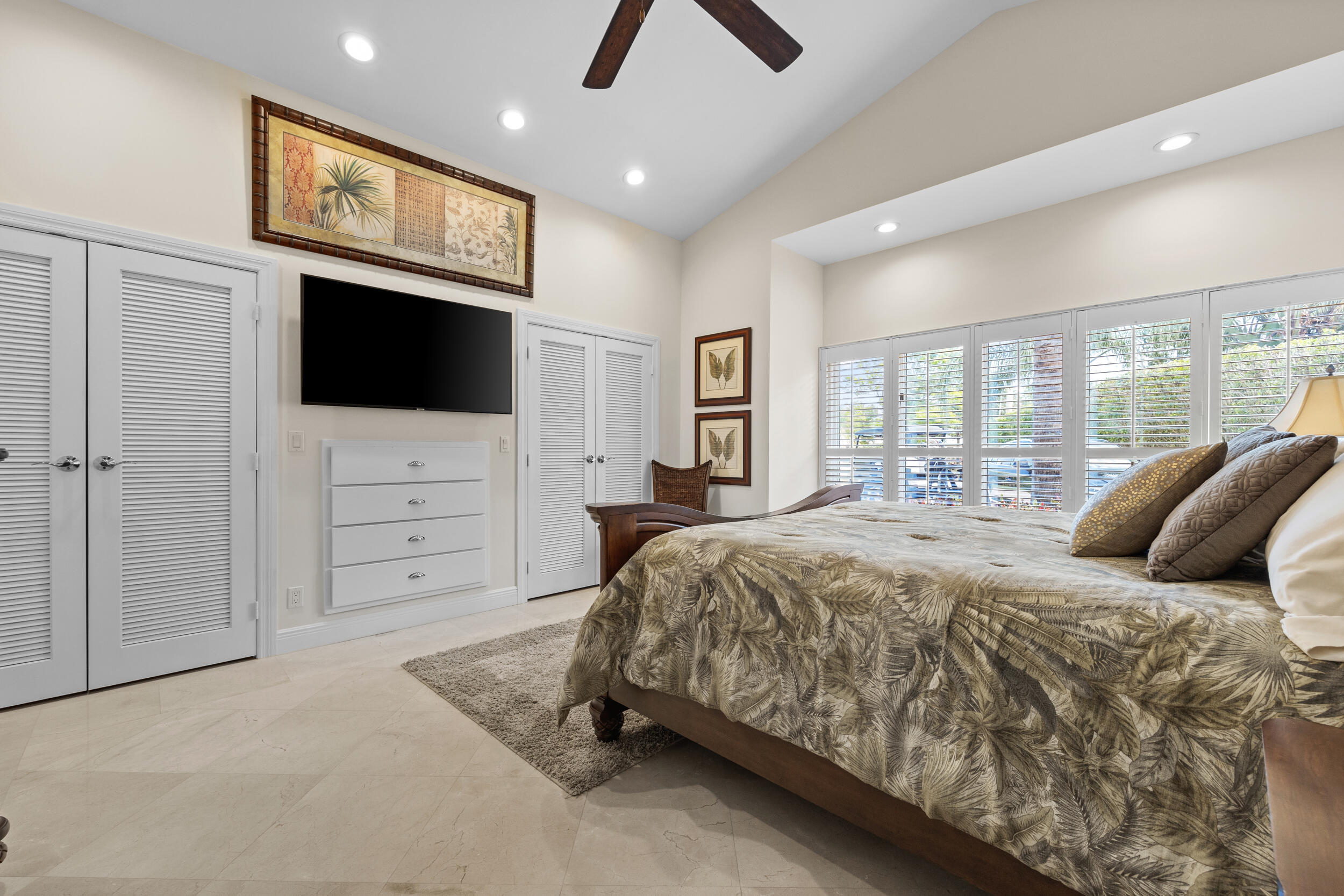 163 River Drive Property Photo 24