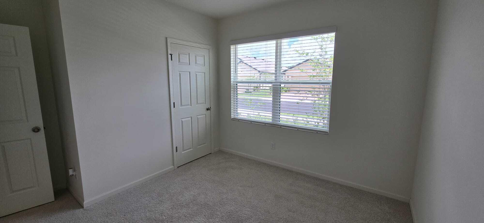 528 Seafoam Circle Property Photo 12