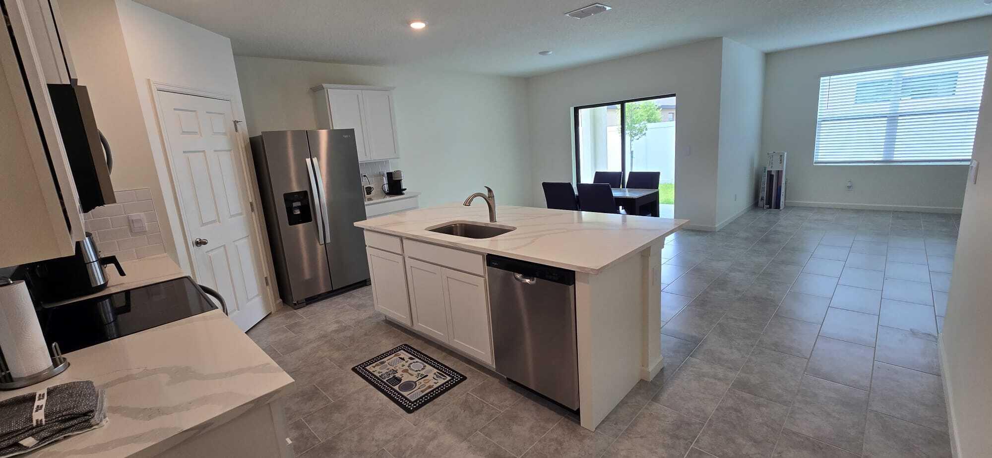 528 Seafoam Circle Property Photo 20