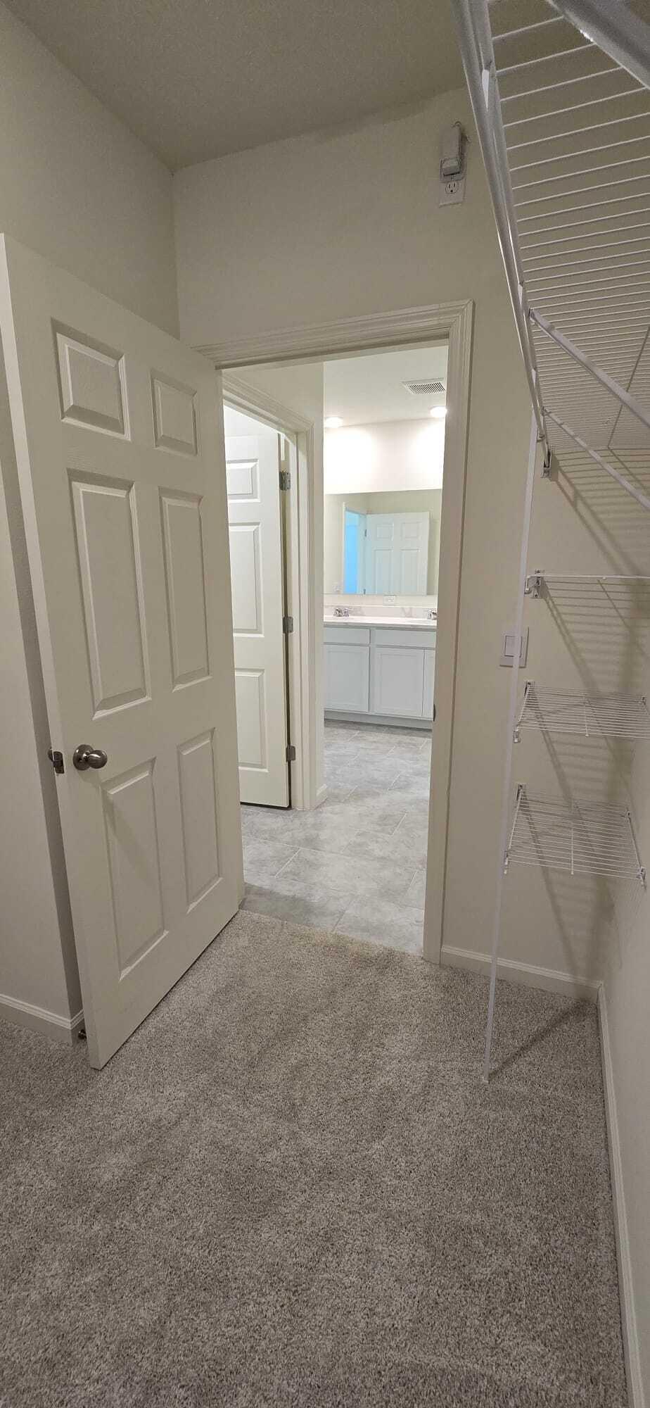 528 Seafoam Circle Property Photo 32