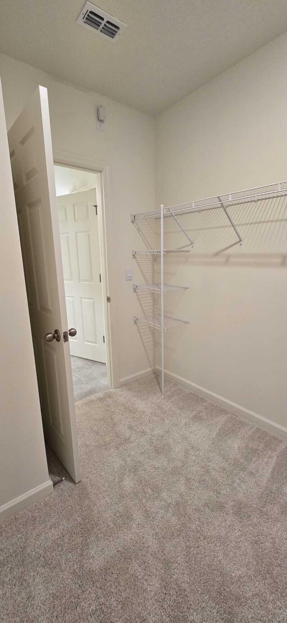 528 Seafoam Circle Property Photo 34