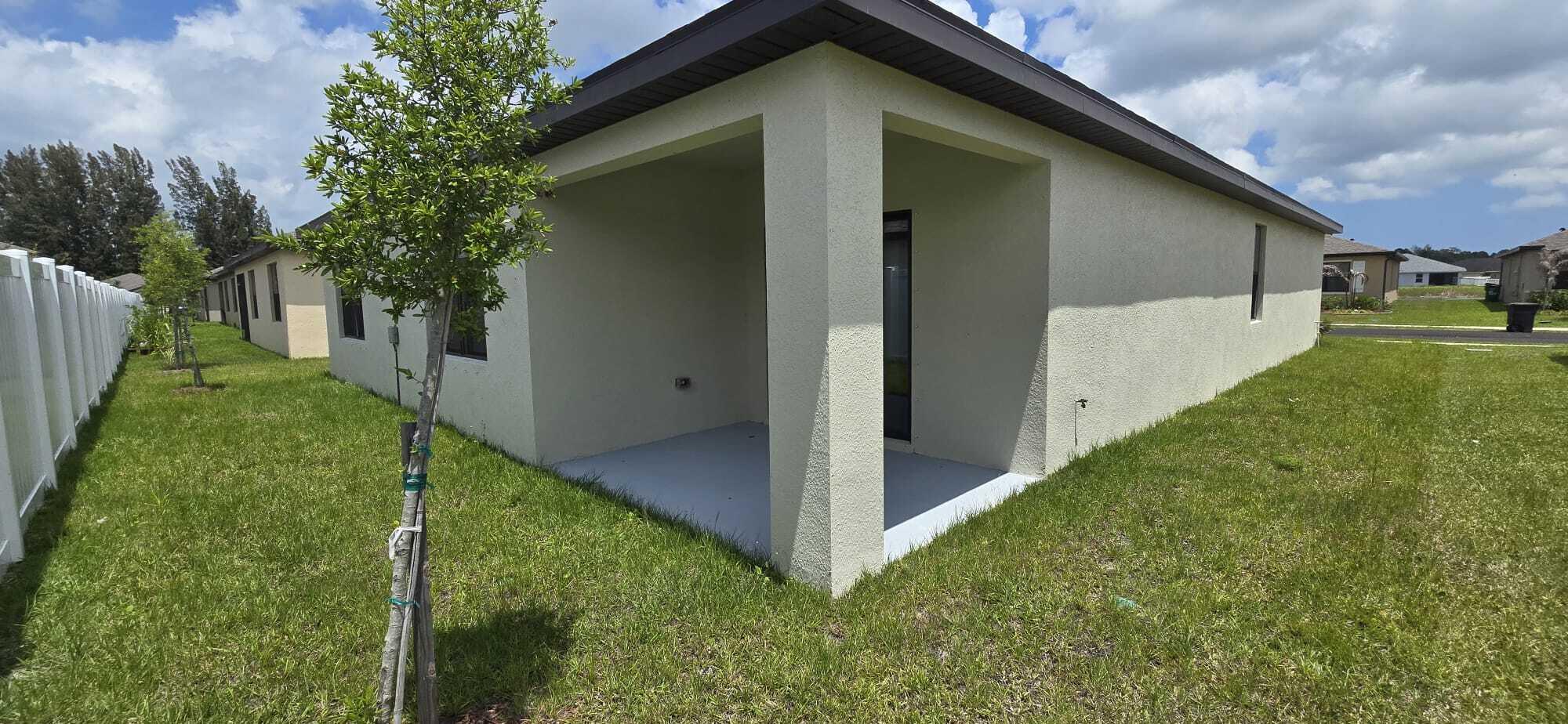 528 Seafoam Circle Property Photo 35