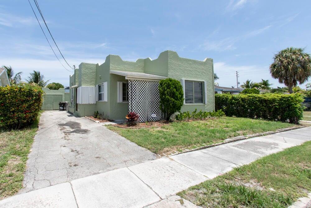 4116 Virginia Terrace A Property Photo 25